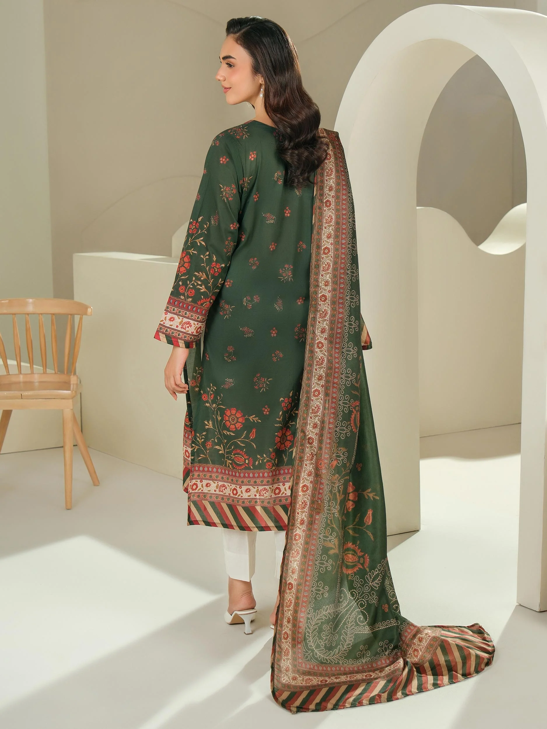 2 Piece Lawn Suit-Printed (Unstitched) - Image 2