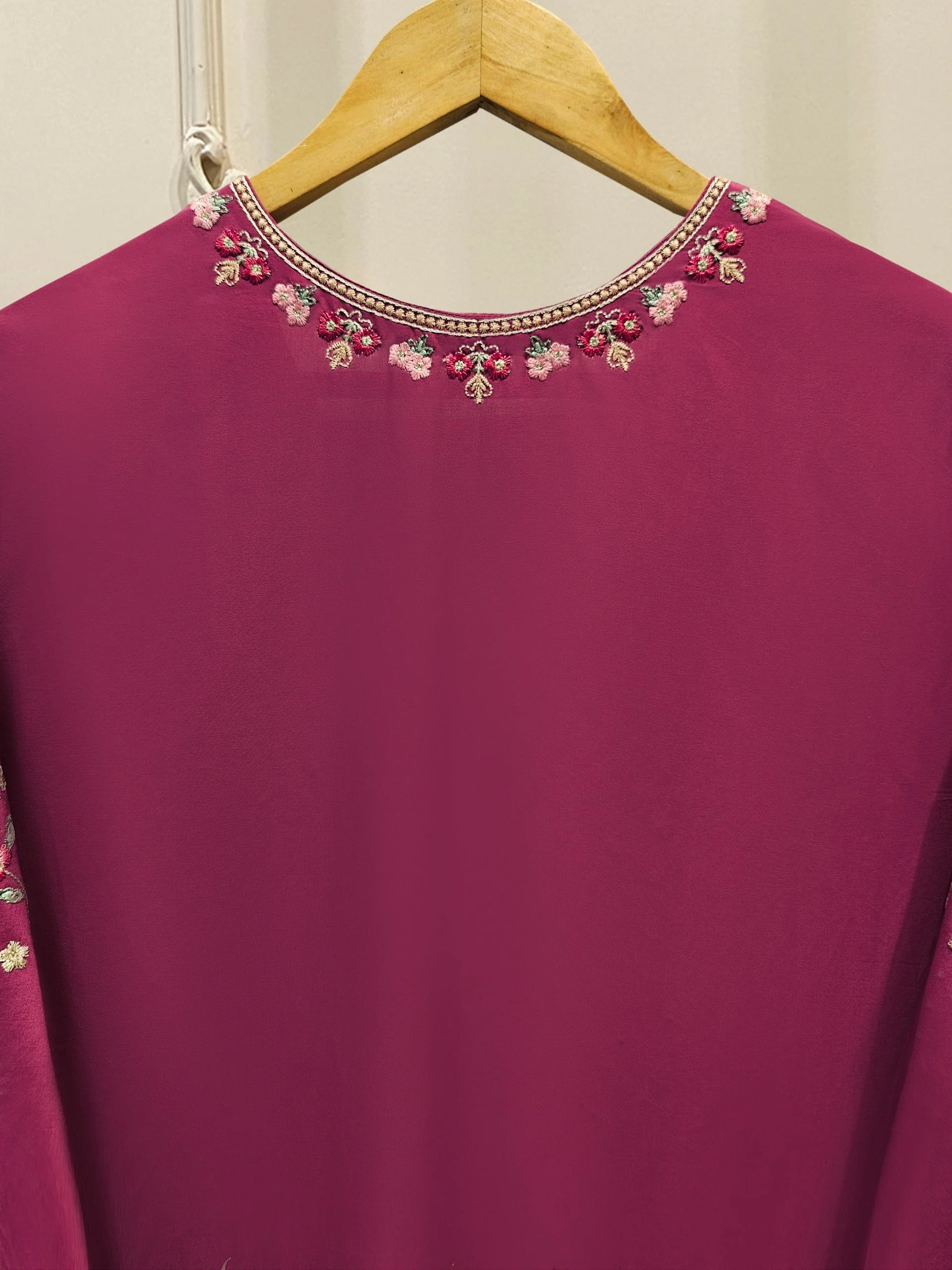 2 Piece - Pure Embroidered Lawn Suit - Image 5