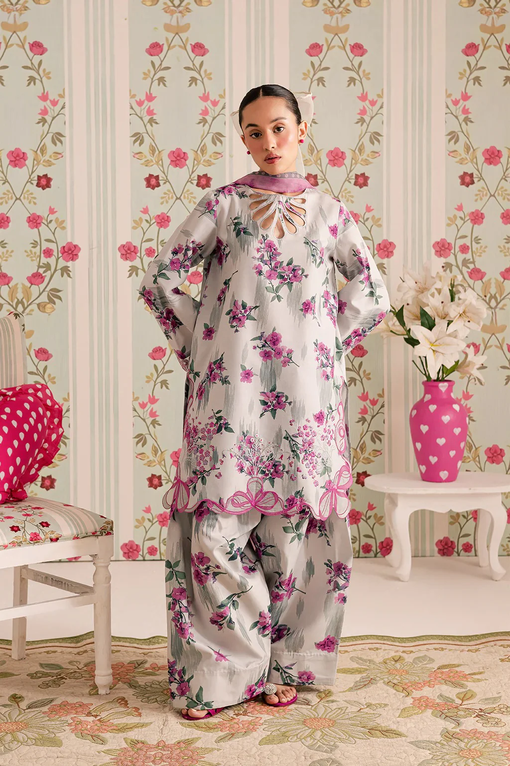 3-Piece Silk Printed Suit - Image 3