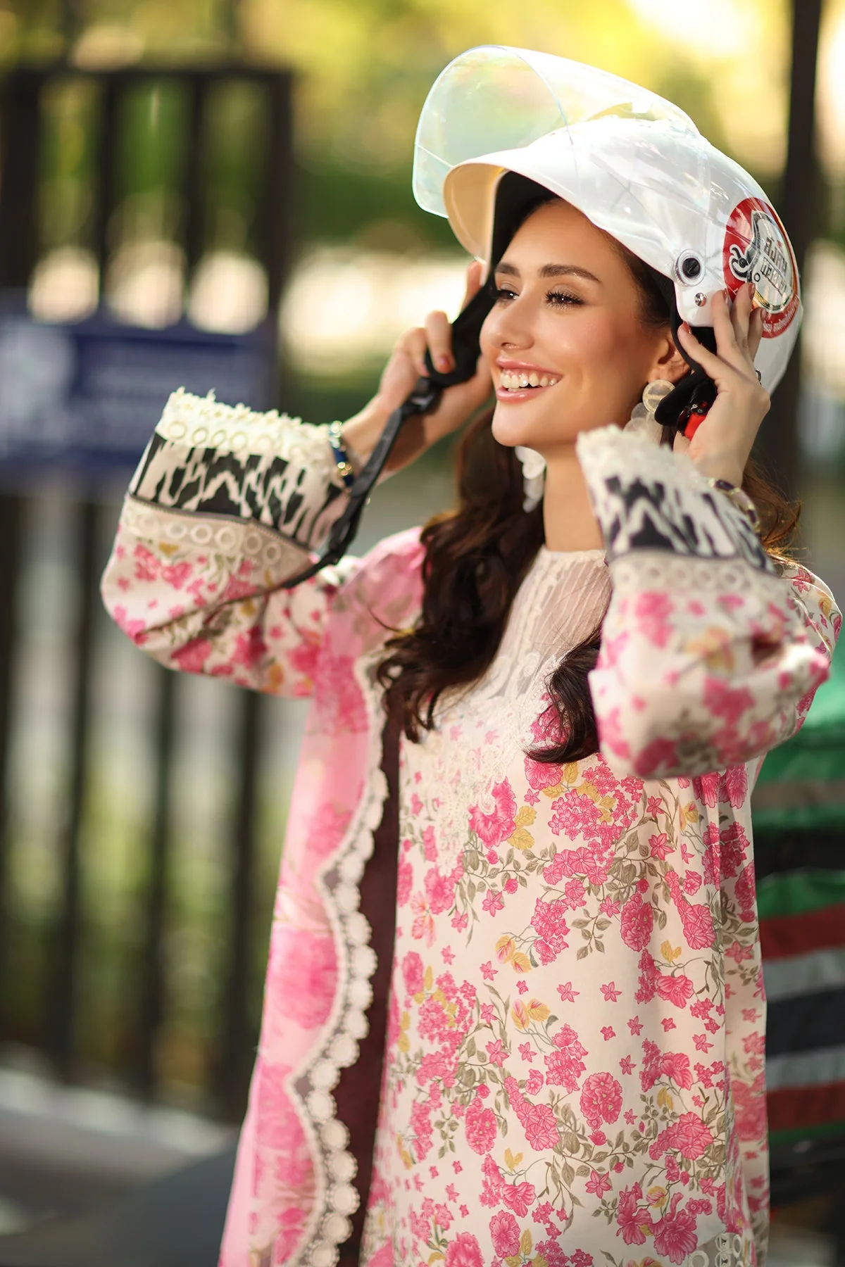 3-PC Unstitched Embroidered Lawn Collection - Image 6