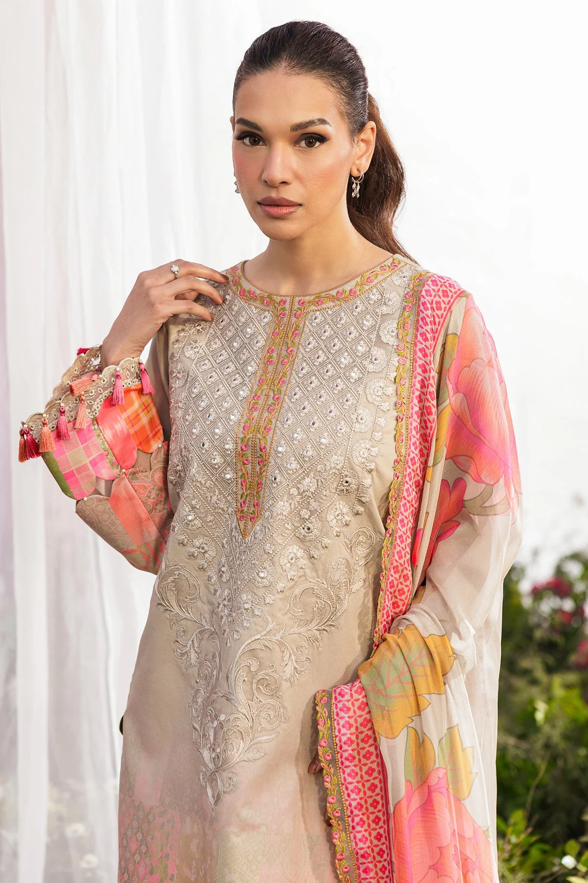 3-PC Unstitched Embroidered Lawn Collection - Image 5