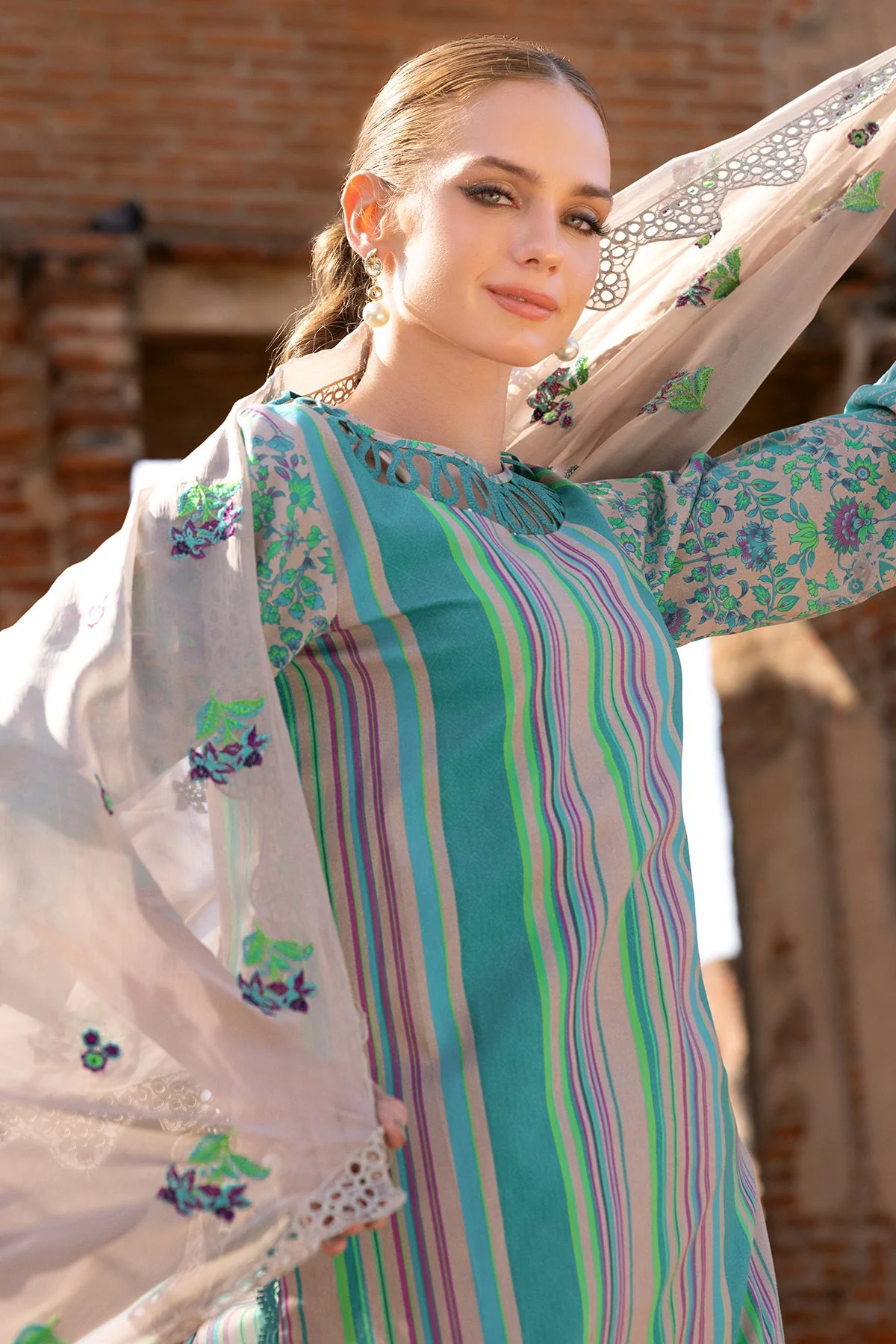 3-PC Unstitched Lawn Collection - Image 5