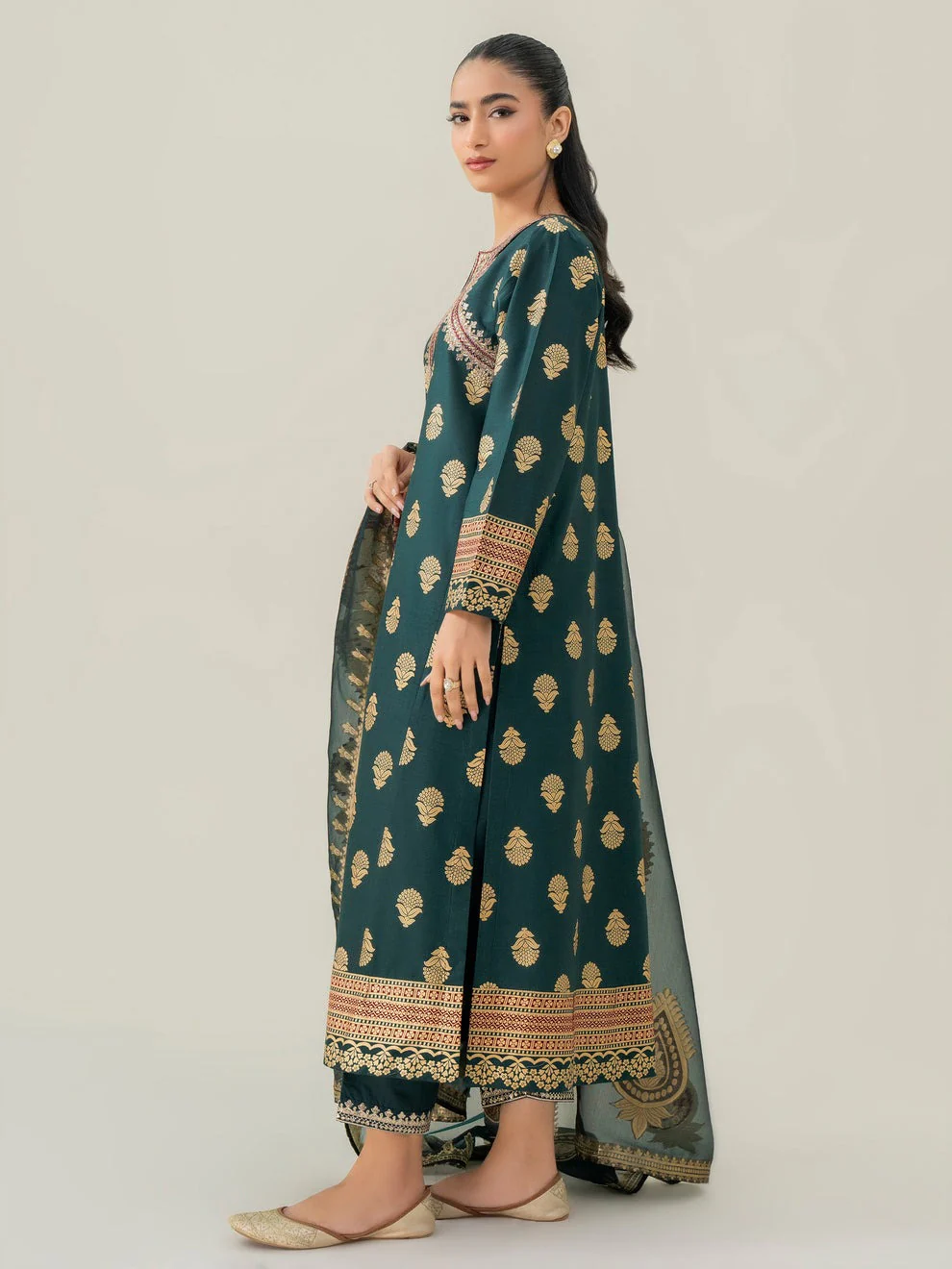 3 Piece Lawn Suit-Printed (Pret) - Image 4