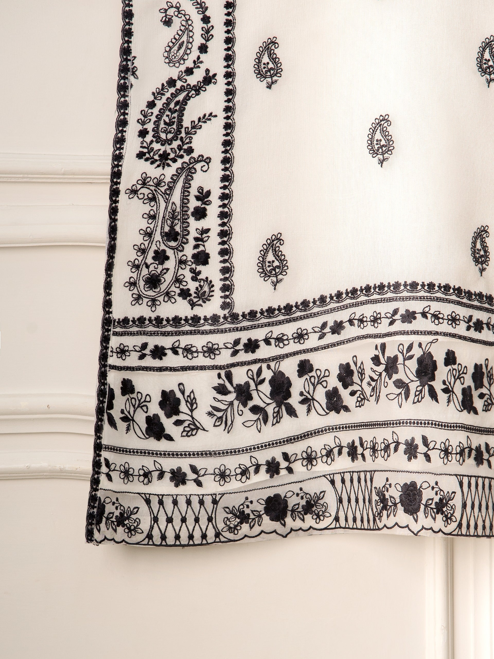 3 Piece- Pure Cotton Net Embroidered Suit - Image 9