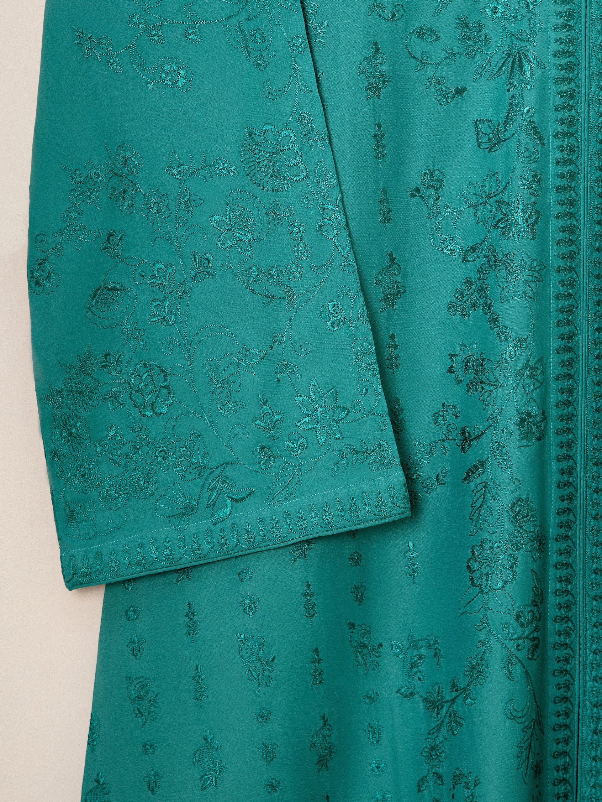 3 Piece - Pure Embroidered Lawn Suit - Image 8