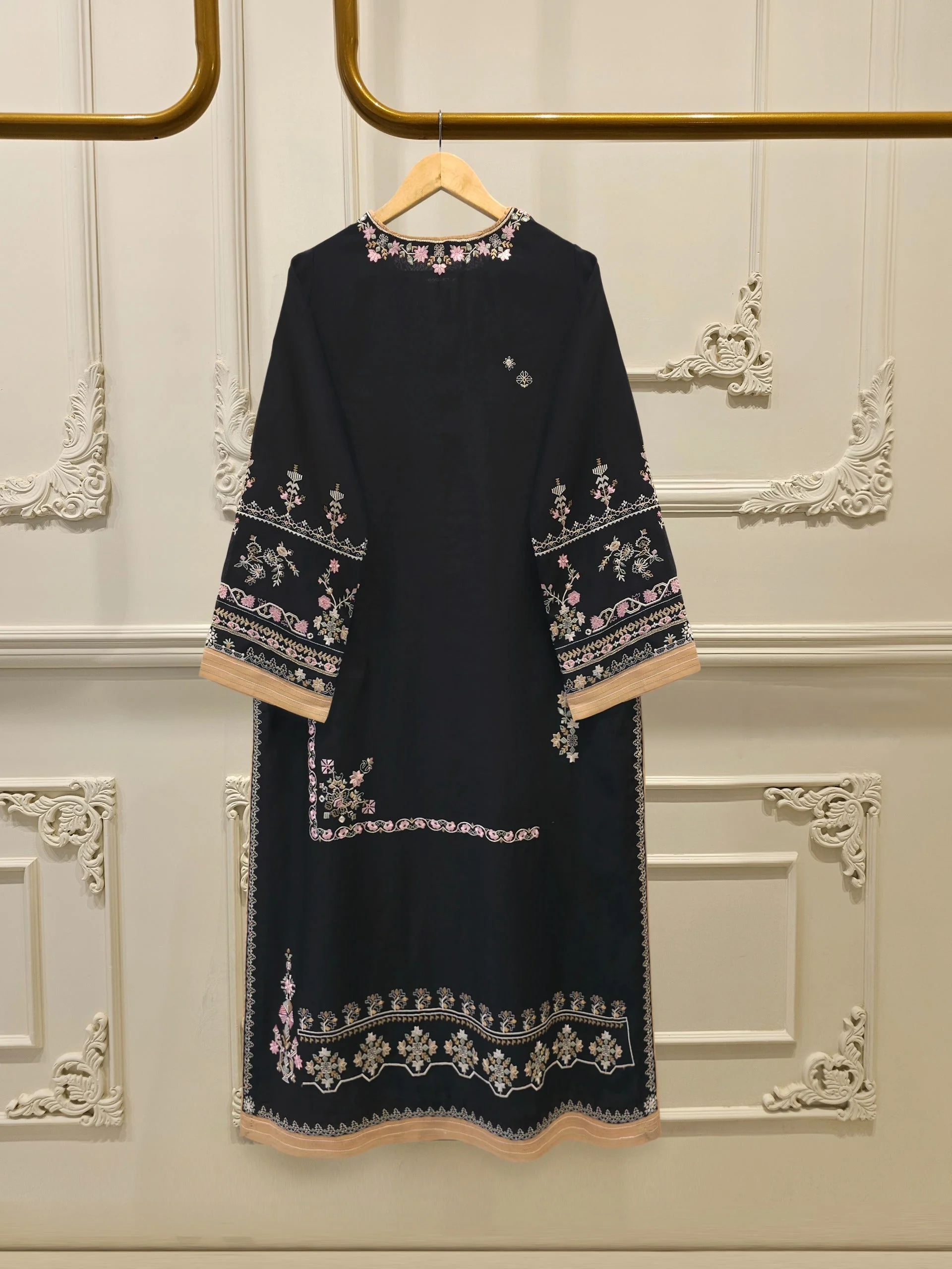 3 Piece - Embroidered Kora Cotton Suit - Image 2