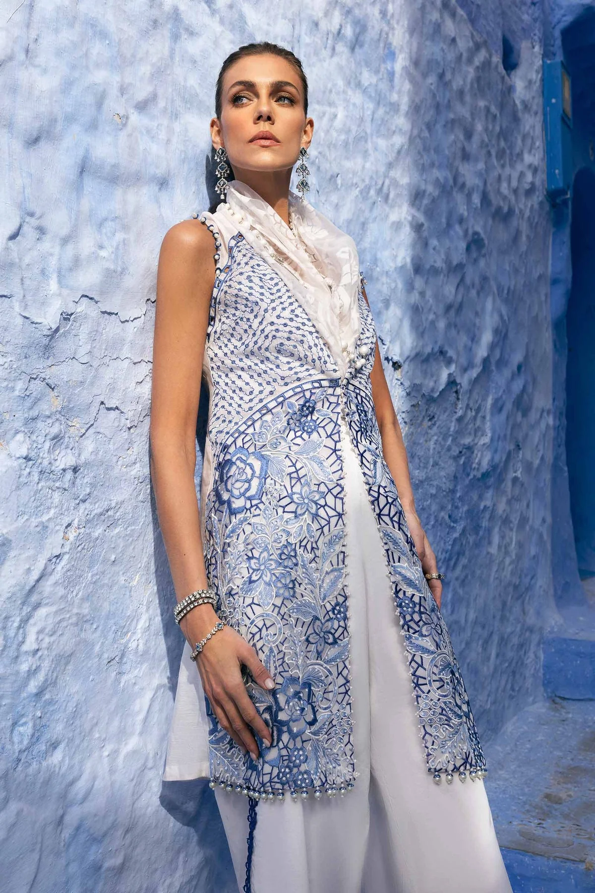 3 Piece Unstitched Embroidered Lawn Suit - Image 4