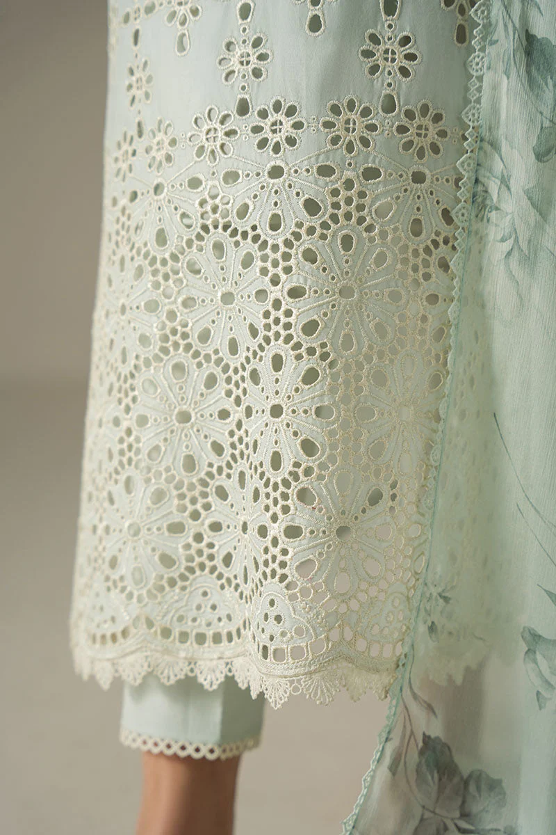 3PC CHIKANKARI SUIT - Image 9