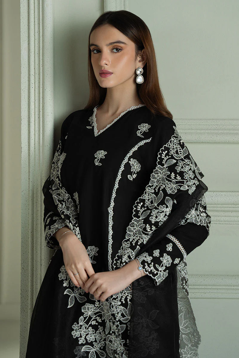 3PC EMBROIDERED LAWN SUIT - Image 8