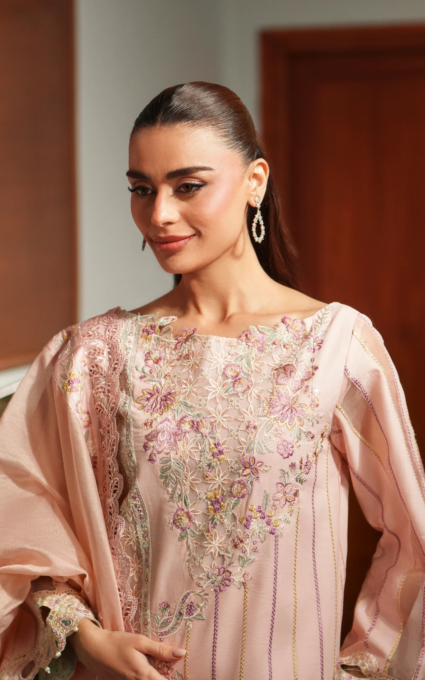 3pcs Embroidered Unstitched Summer - Image 4