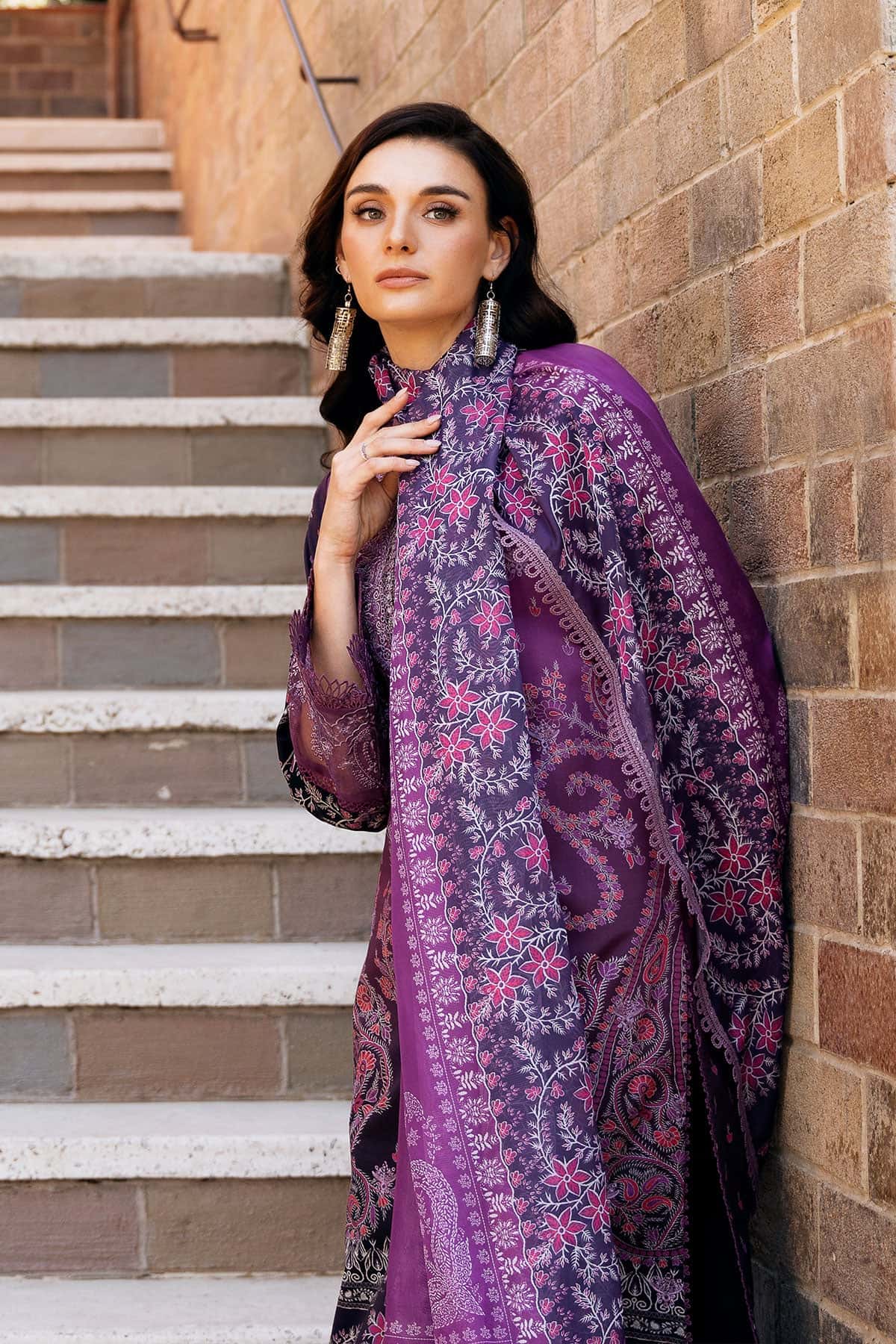 Afrozeh Damask Lawn - Image 3