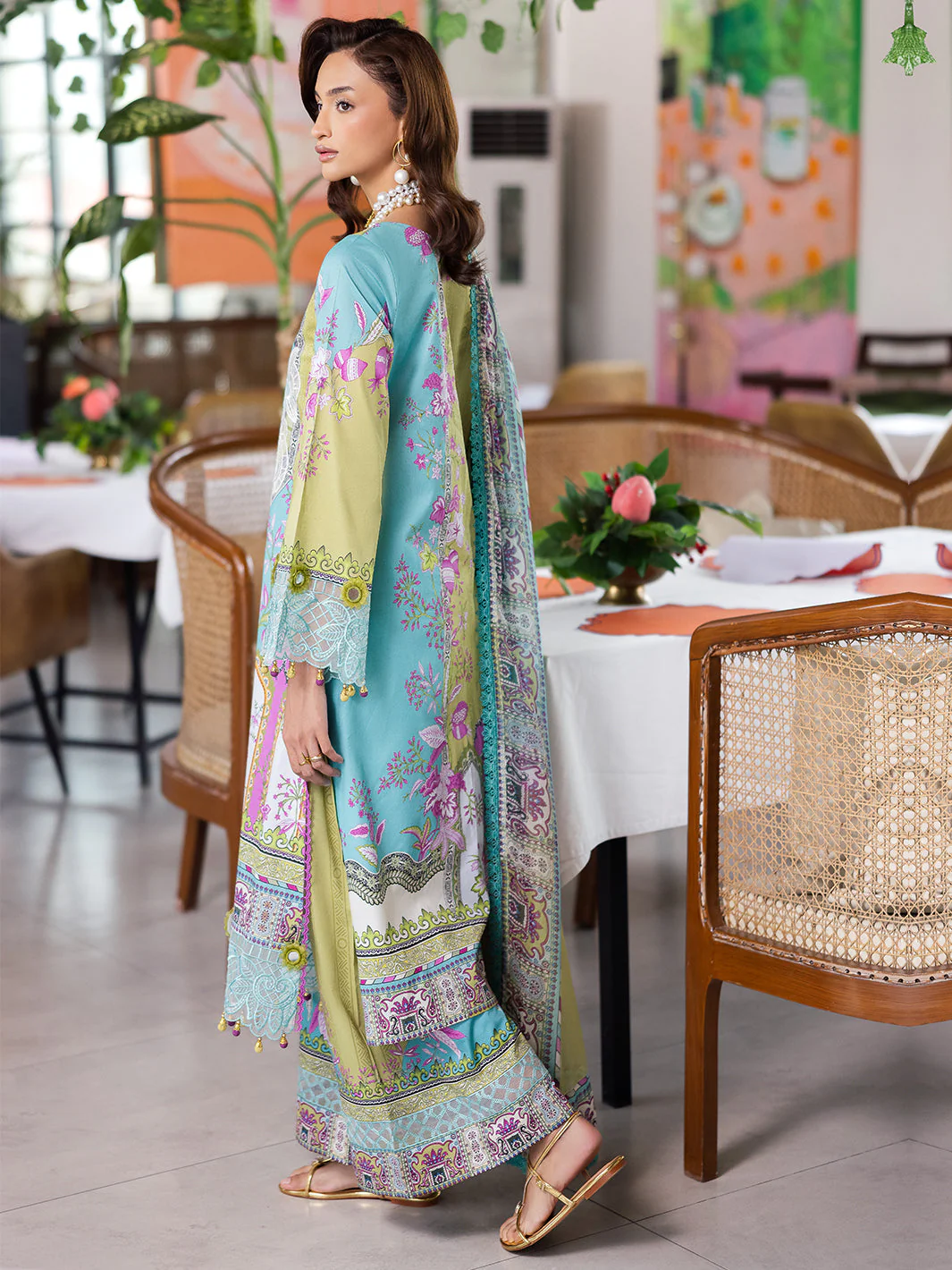 Afterhours Luxury Lawn - Image 2