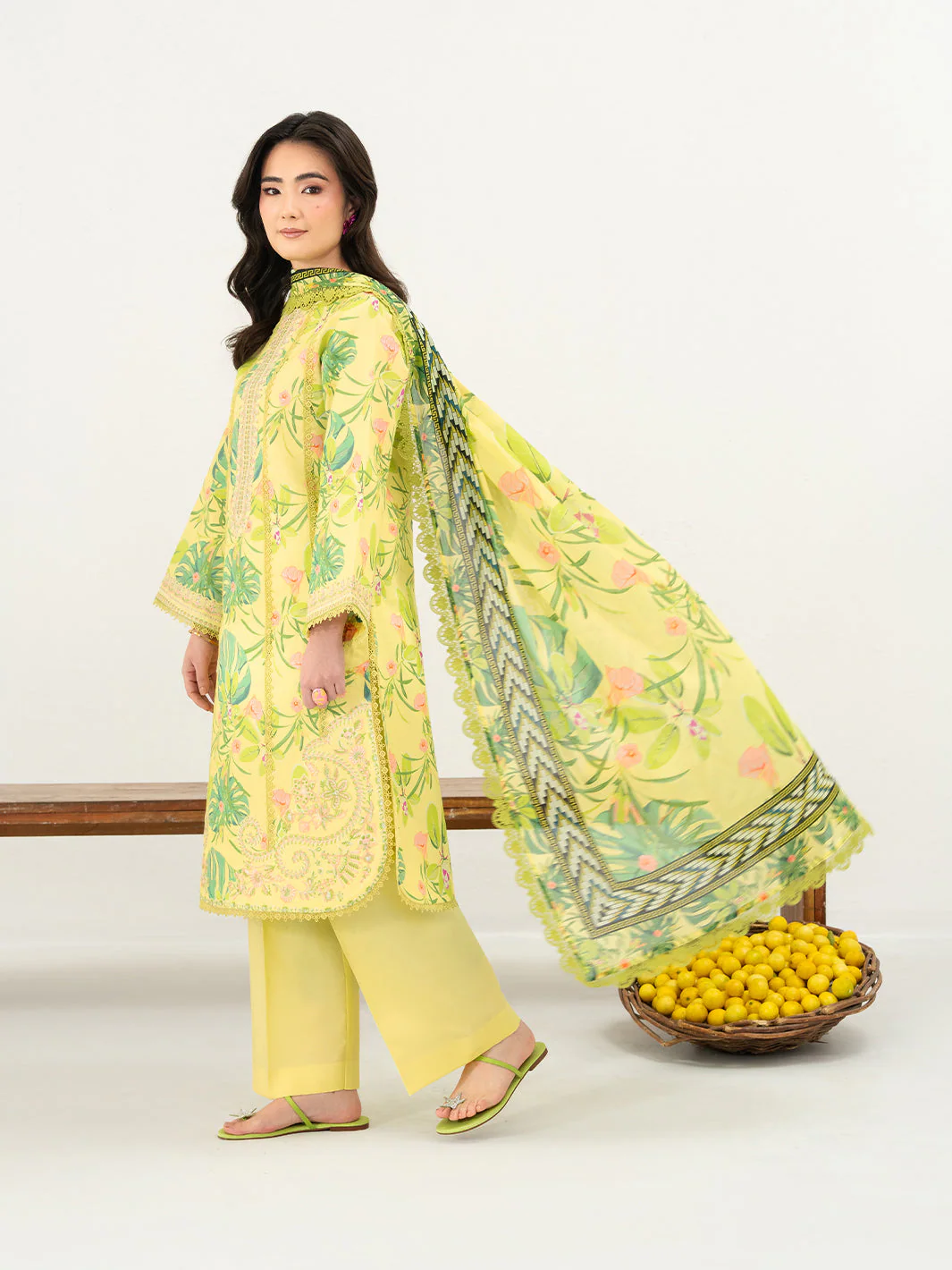 Anaya Lawn 3 PC