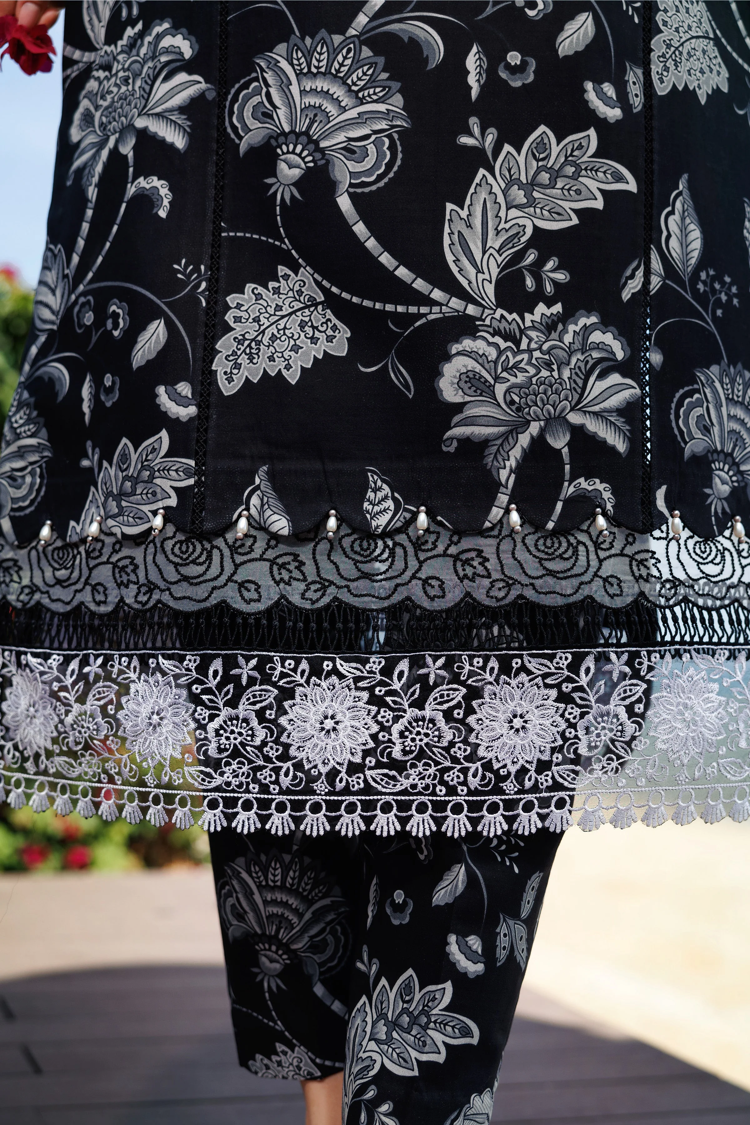 Aurea Summer Lawn - Image 6