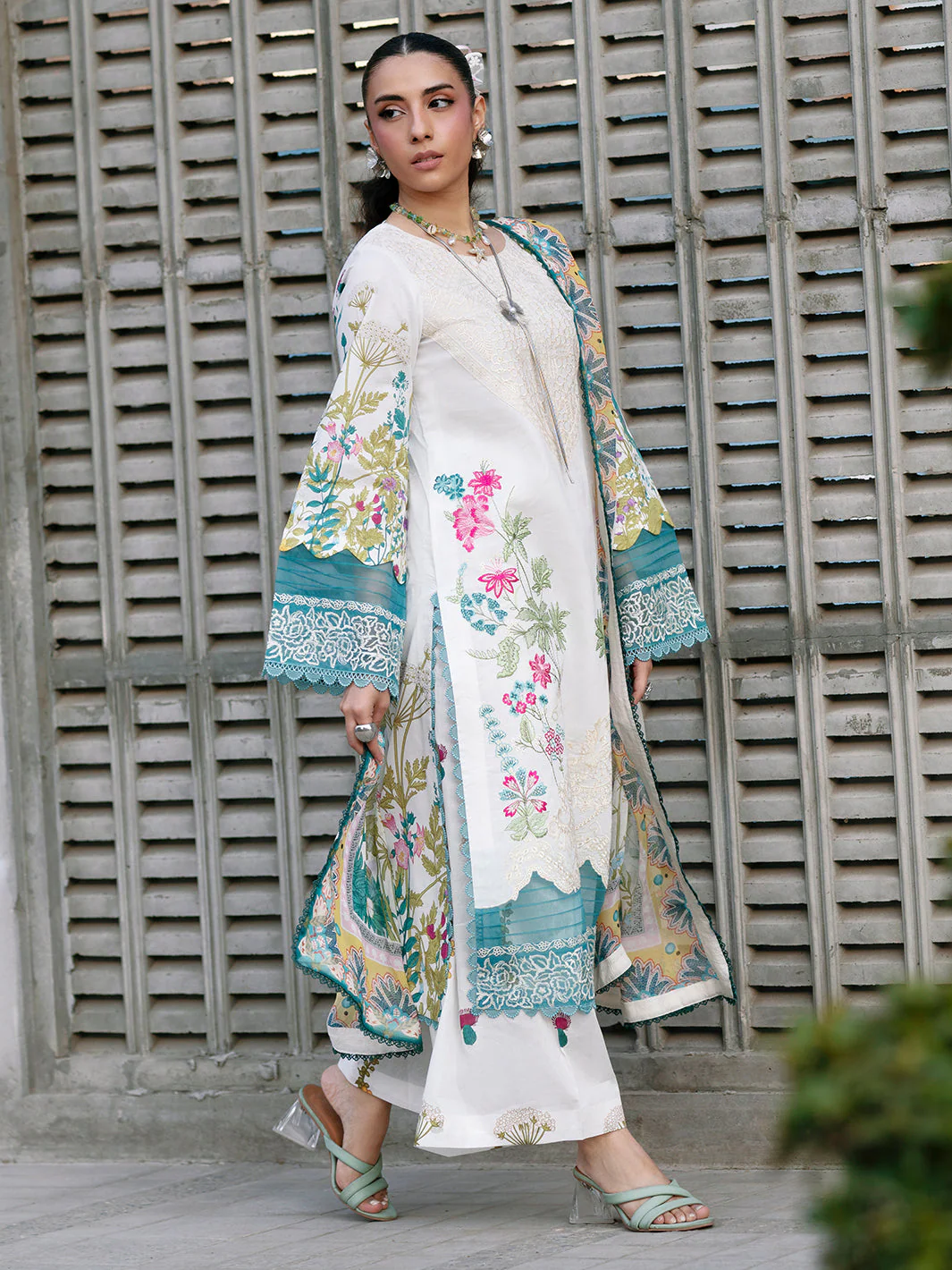 Broadway Luxury 3 PC Lawn - Image 4