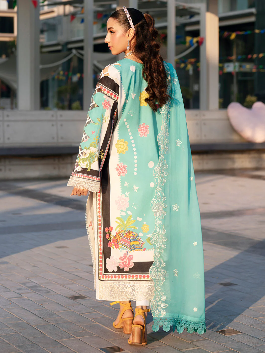 Broadway Luxury 3 PC Lawn - Image 2
