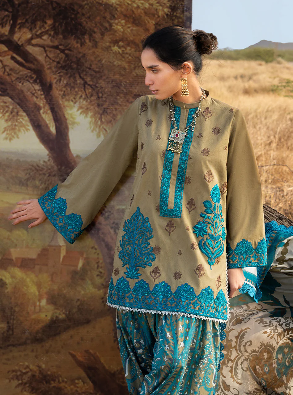 Spring Summer Collections - Image 4