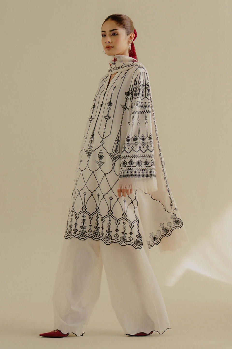 Coco Lawn Drop II - Image 2