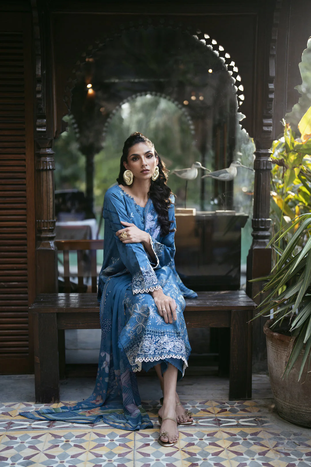 Eid Edit Luxury Lawn - Image 4