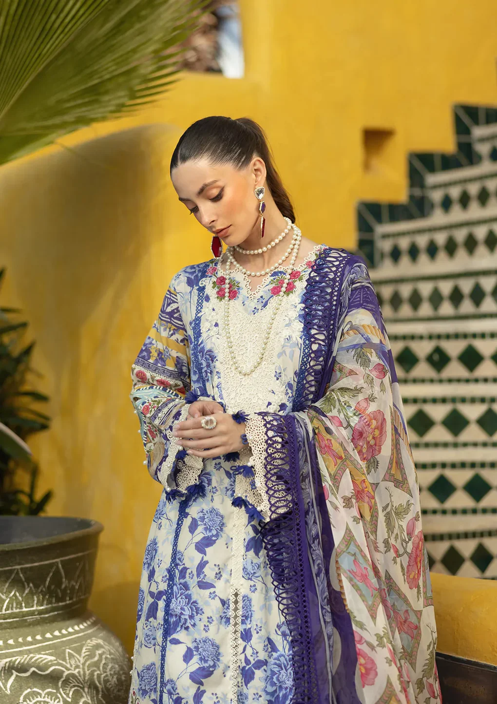 ELAF SIGNATURE  EMBROIDERED LAWN - Image 3