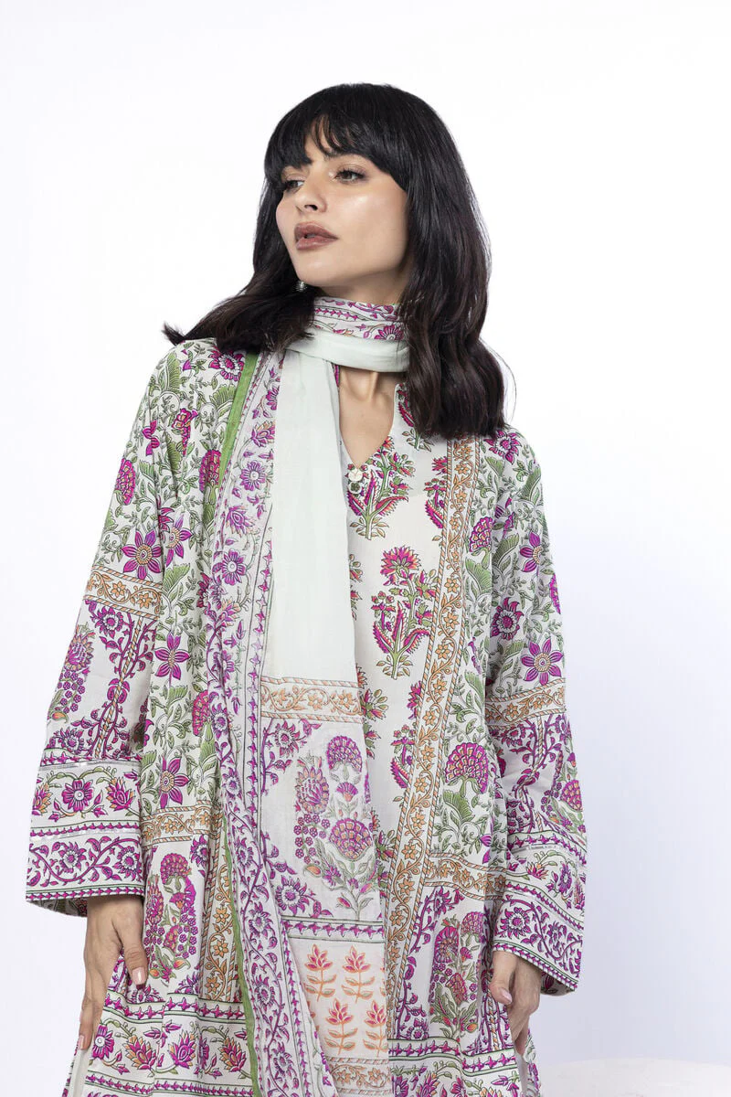 Embroidered | Lawn Fabrics 3 Piece - Image 3