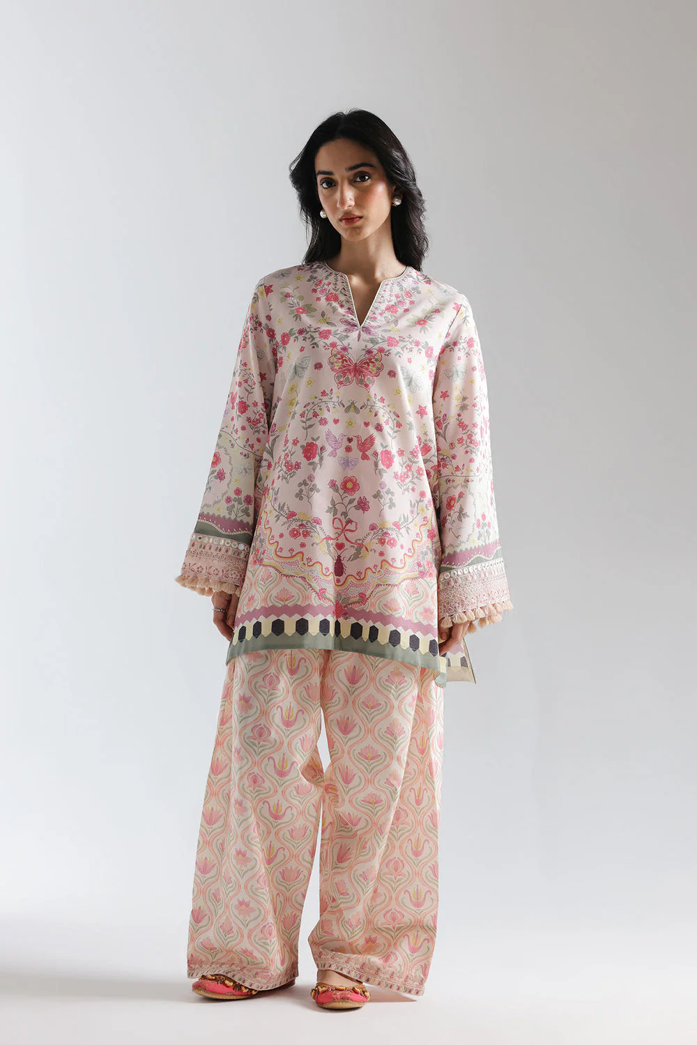 EMBROIDERED SUIT