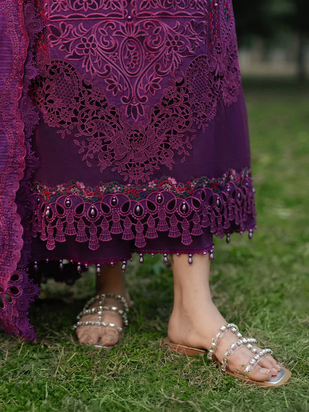 Freesia Embroidered Lawn - Image 6
