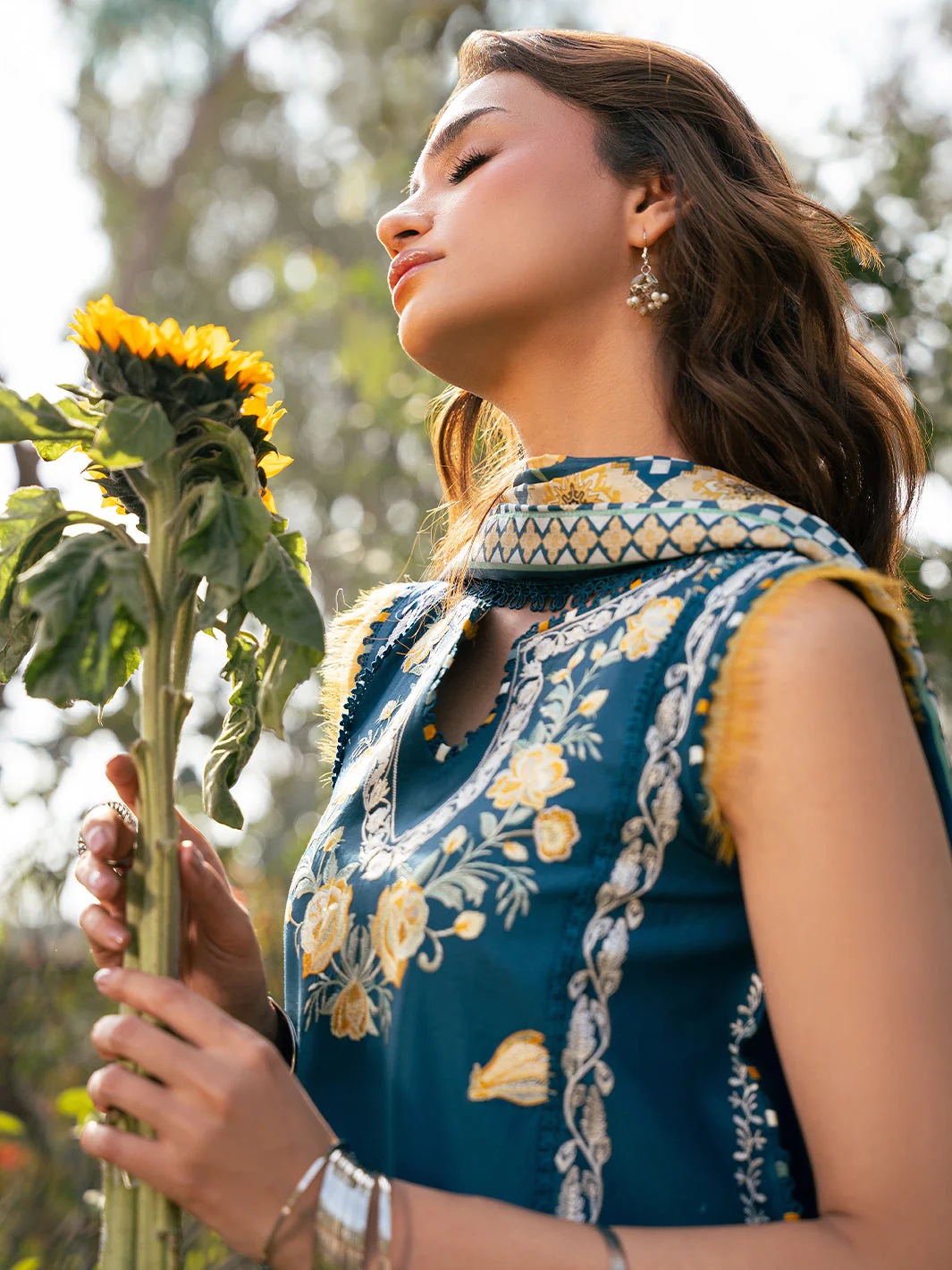 Hazel Printed Embroidered Lawn - Image 4