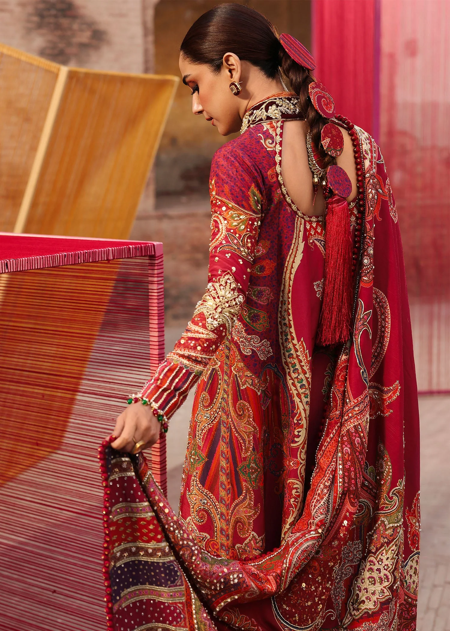 JHILMIL WEDDING UNSTITCHED - Image 3