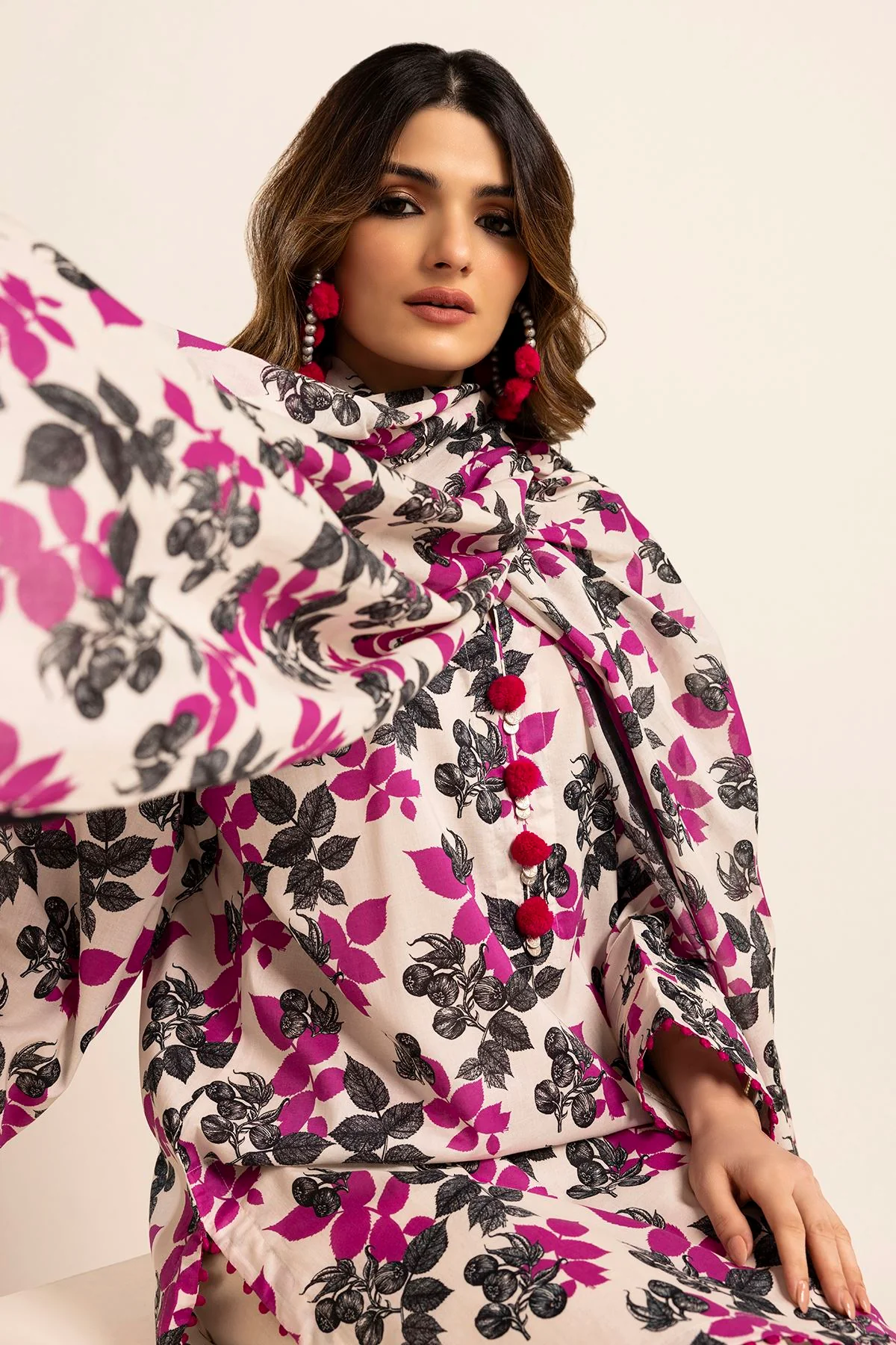 KHAADI -Fabrics 3 Piece - Image 3