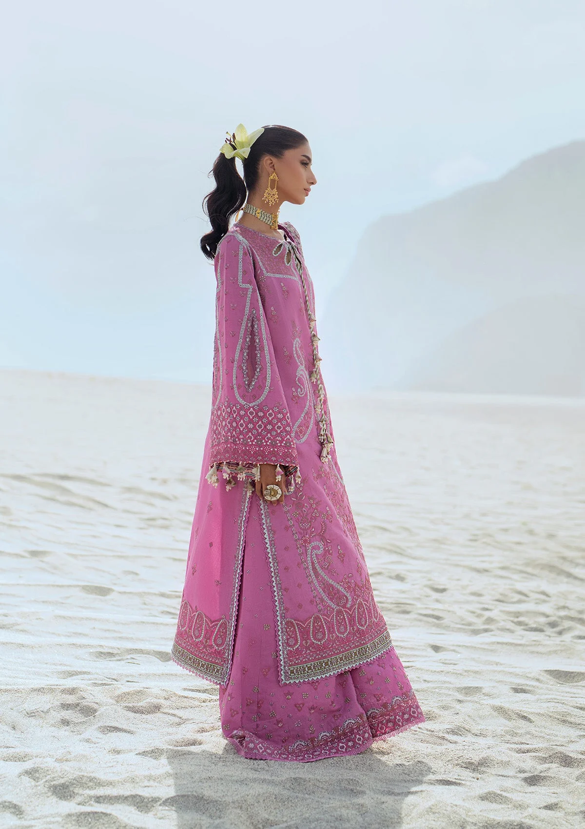 Luxury Lawn Collection - Image 4