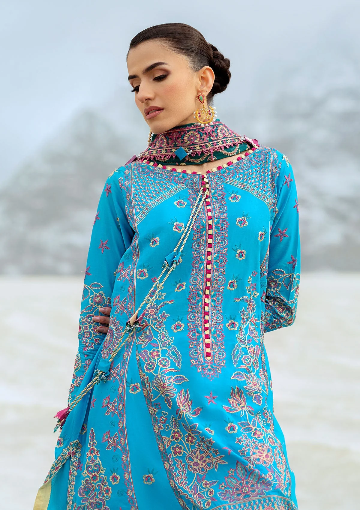 Luxury Lawn Collection - Image 4