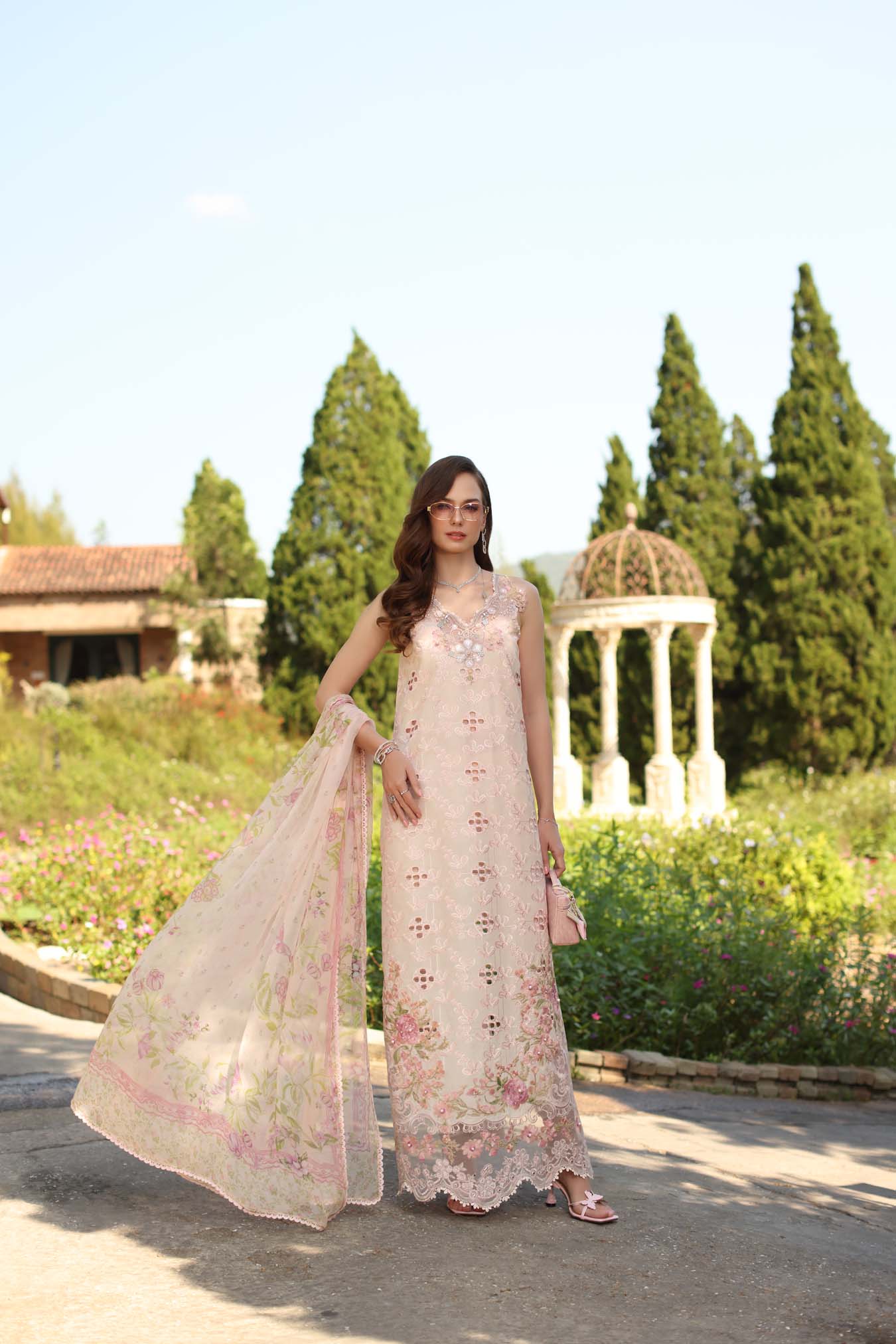 Luxury Schiffli Lawn Laserkar