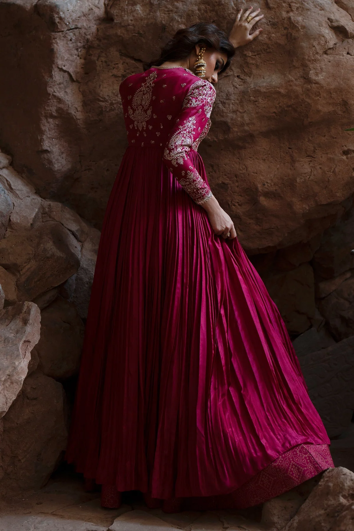 MAHNAZ - Image 2