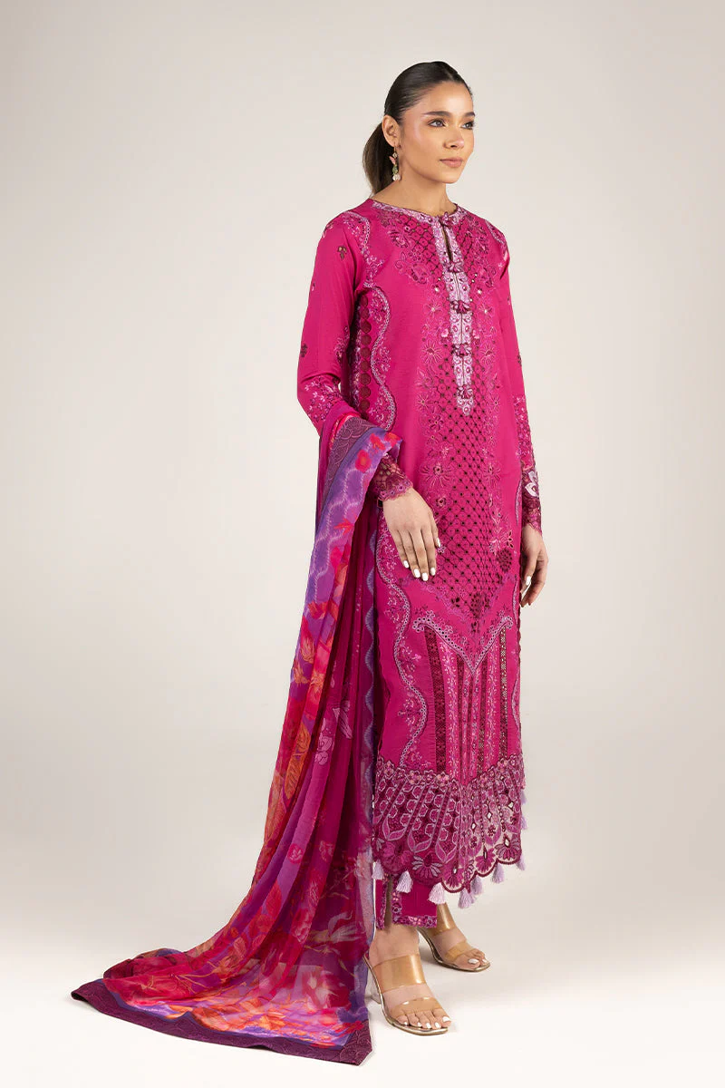 Manaram Luxury Lawn
