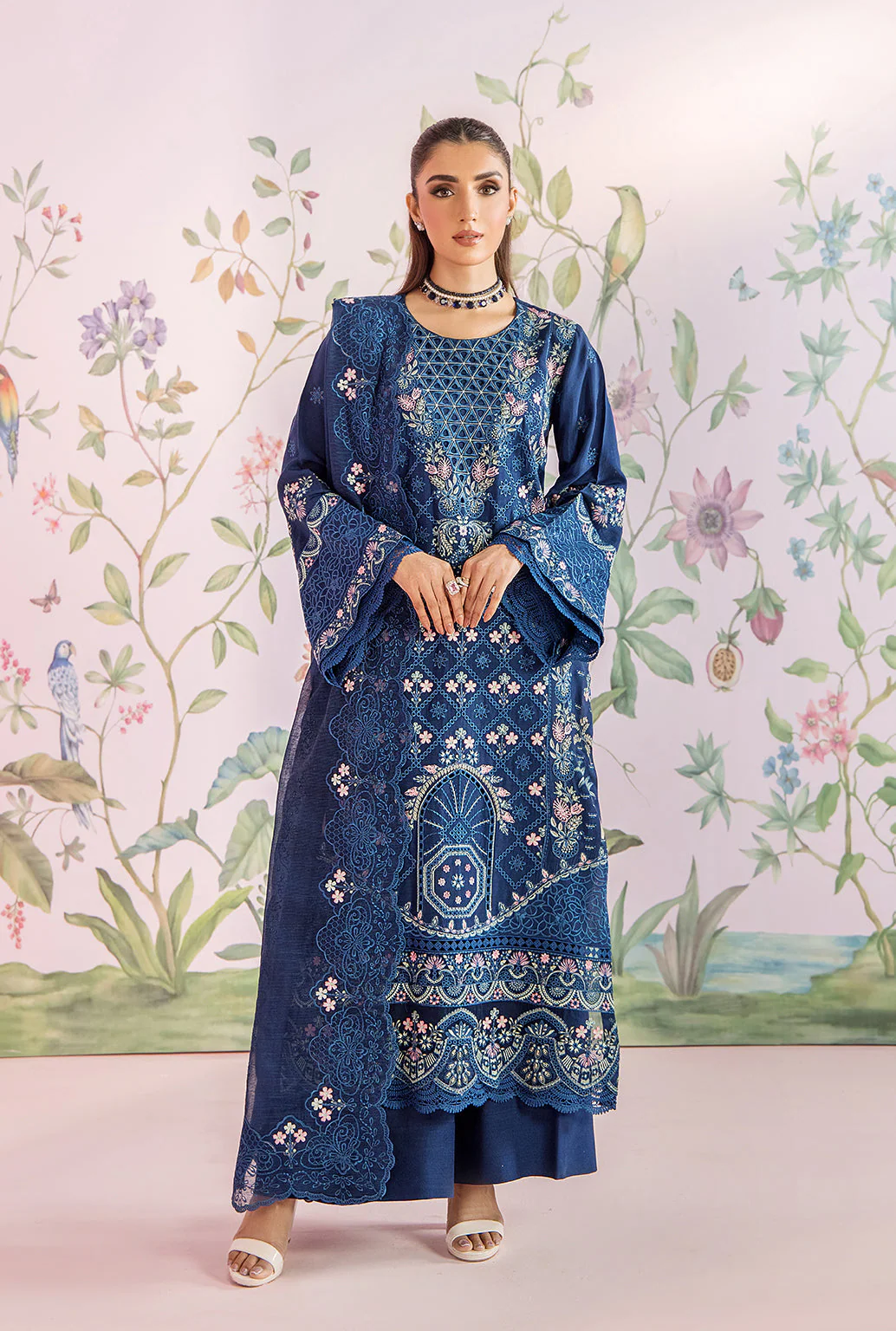 Meeral Tropical Silk - Image 5