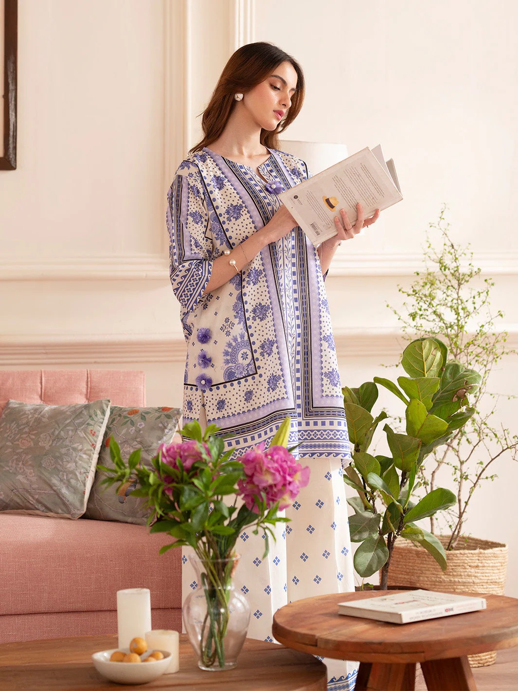 Noir 2 pc Lawn - Image 6