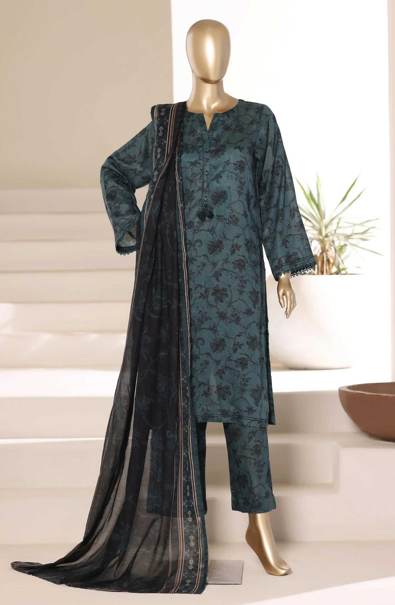 Printed Lawn Stitched 3 Piece Suit