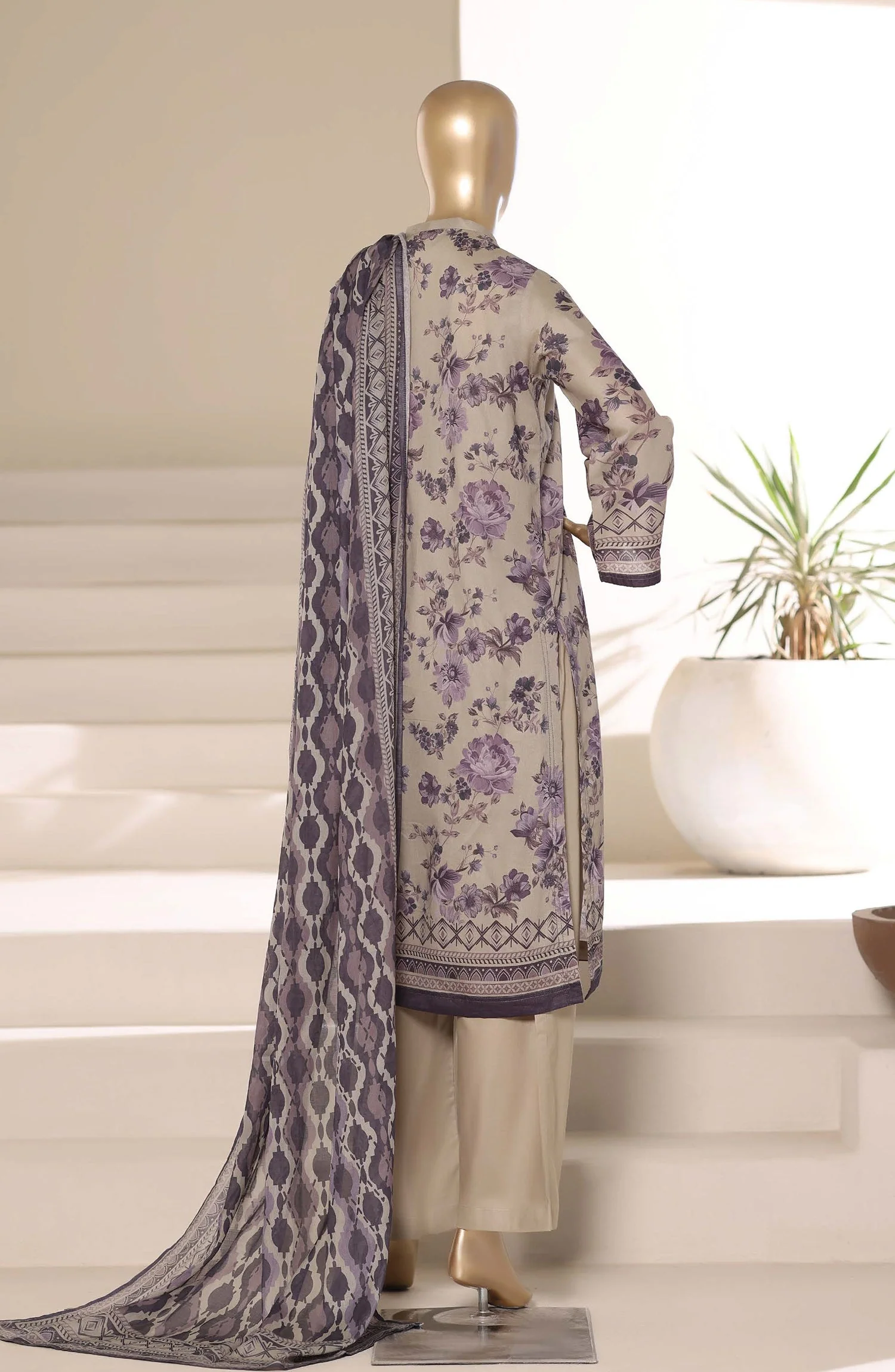 Printed Lawn Stitched 3 Piece Suit - Image 2