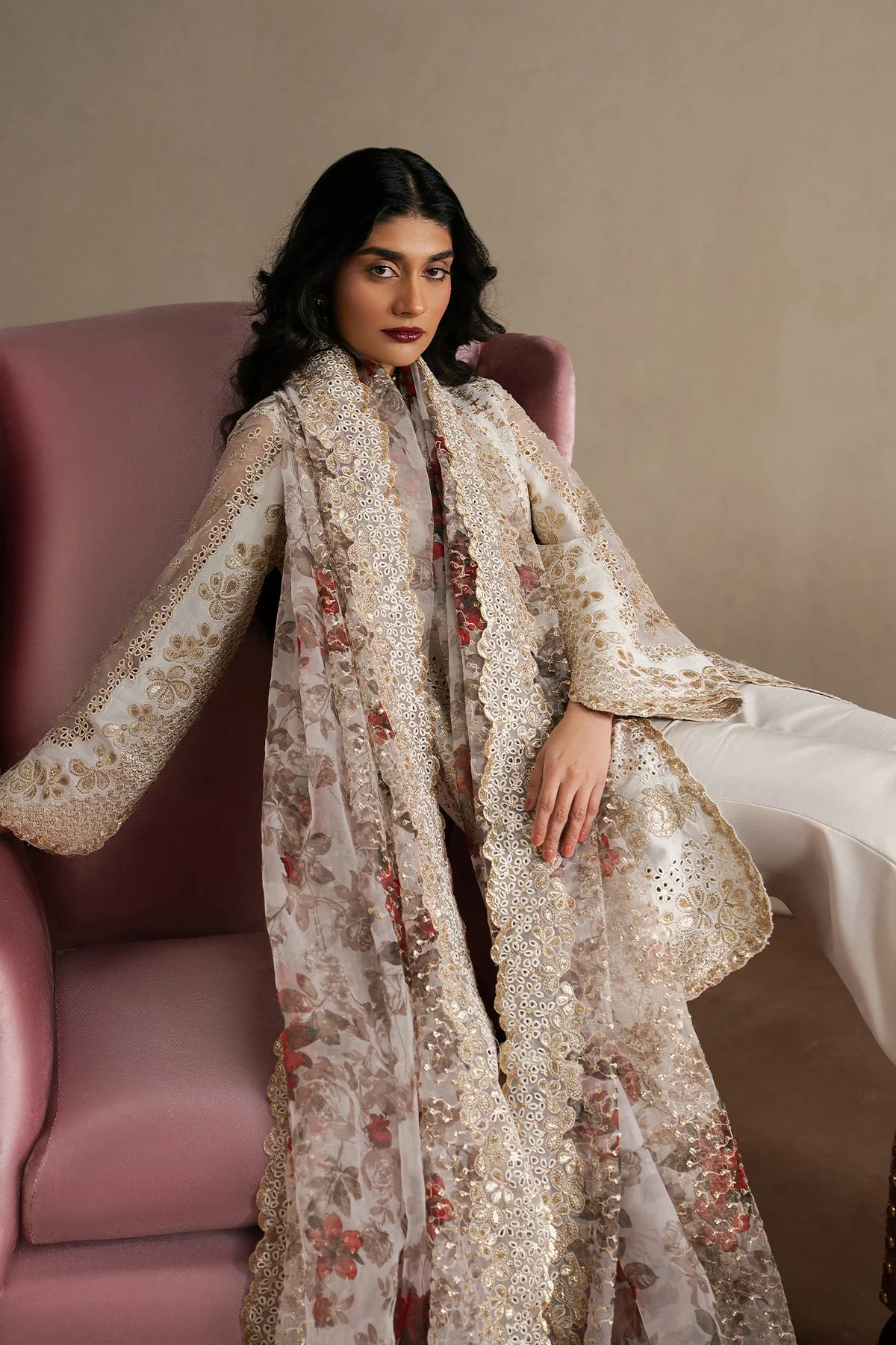Qurbat Silk Festive - Image 3
