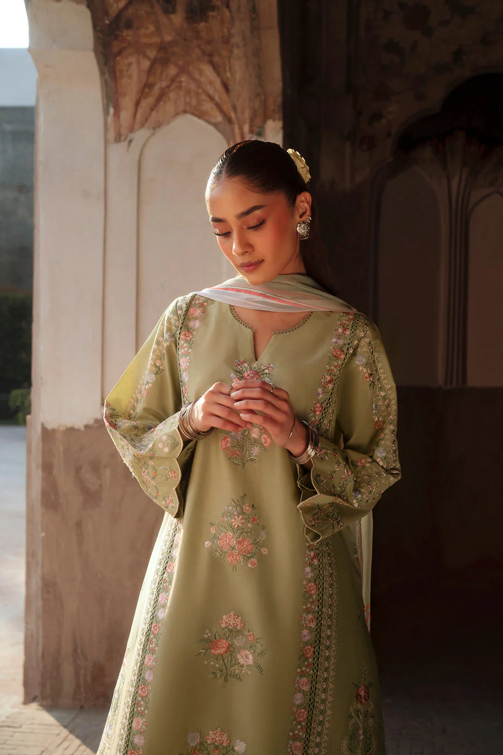 Rumi Summer Lawn - Image 6