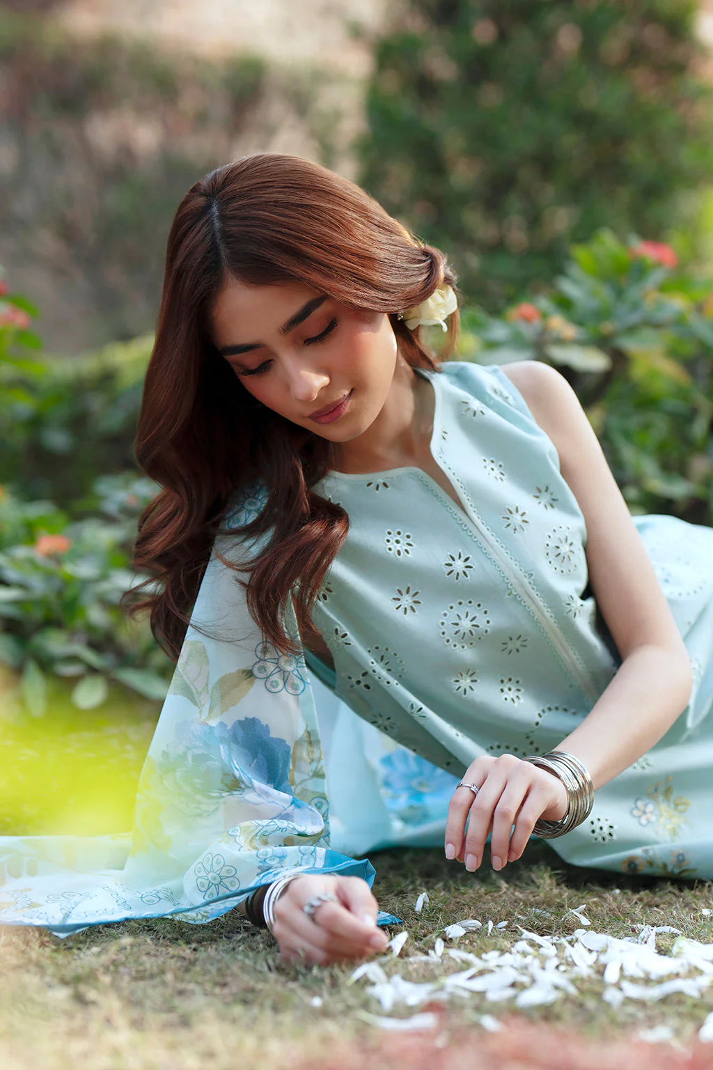 Rumi Summer Lawn - Image 4