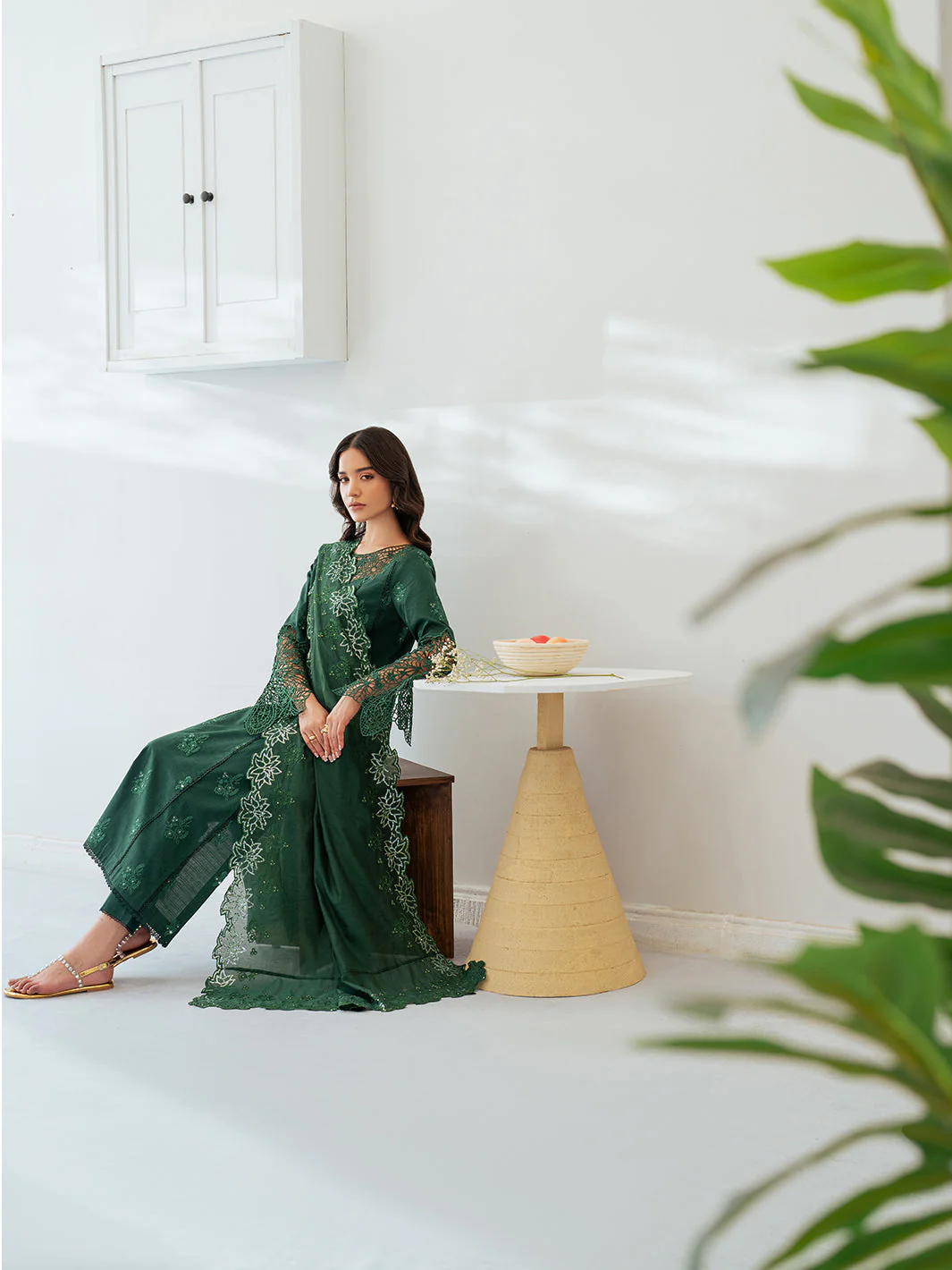 Sera Lawn Unstitched 3 PC - Image 8