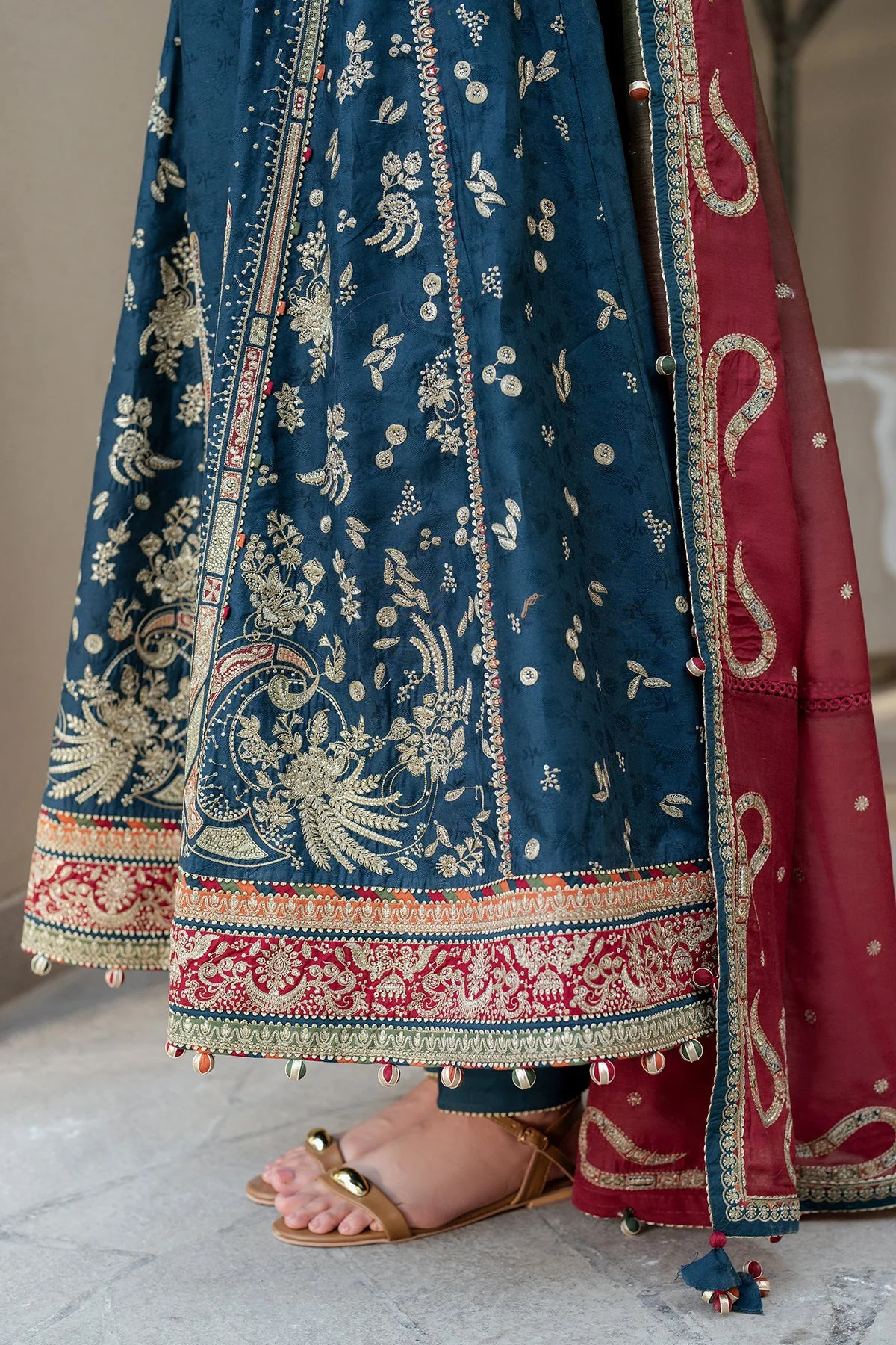 Shahkaar Embroidered  Luxury Lawn - Image 9