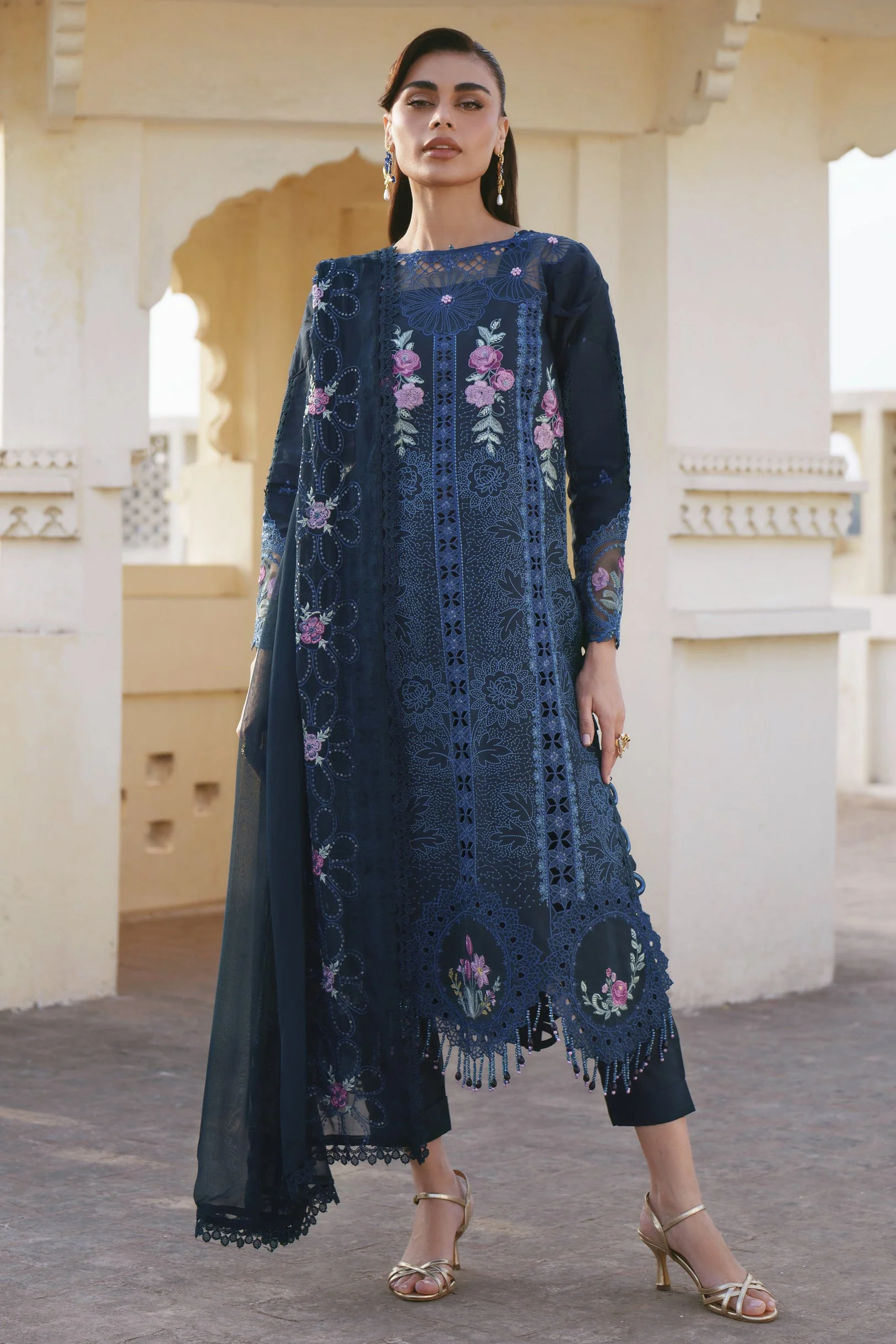 Shangrila Luxury Lawn - Image 2