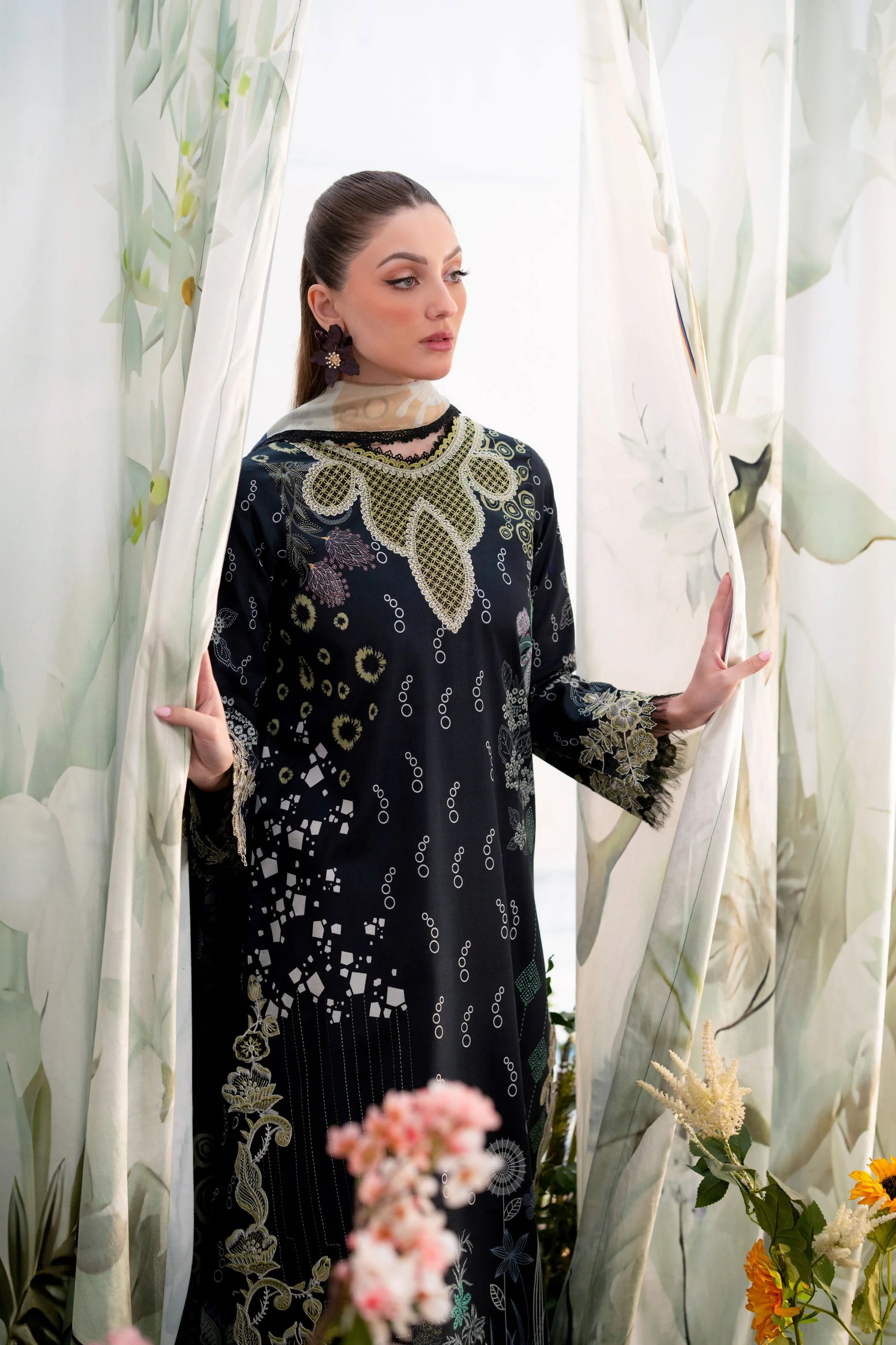 SHEZLIN CHIKANKARI - Image 5