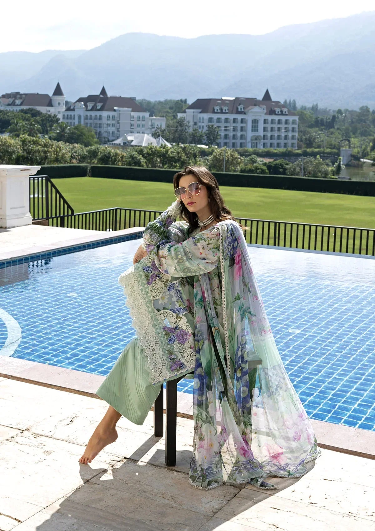 SIGNATURE - EMBROIDERED PRINTS COLLECTION - Image 7