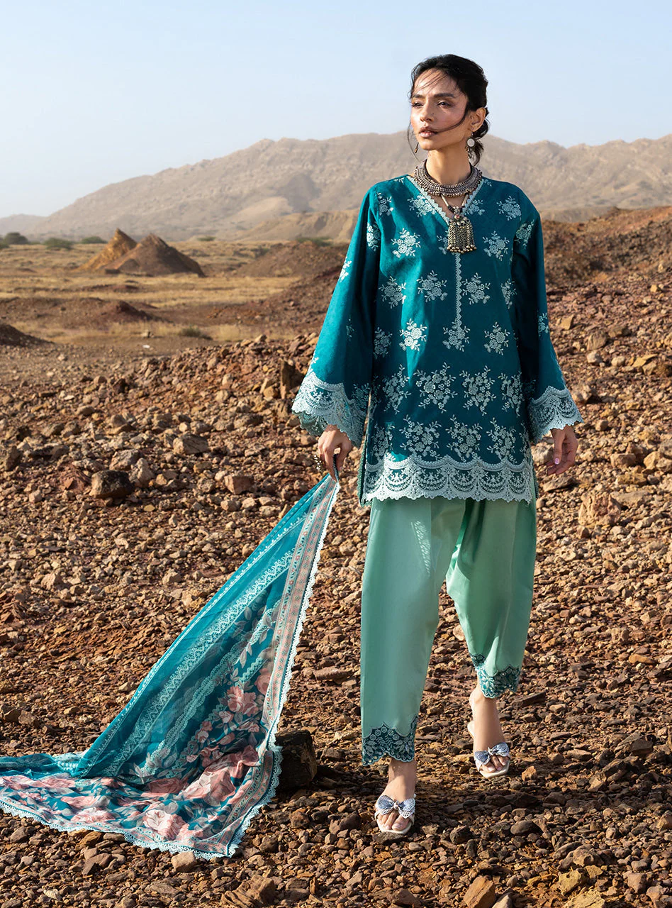 Spring Summer Collections - Image 5