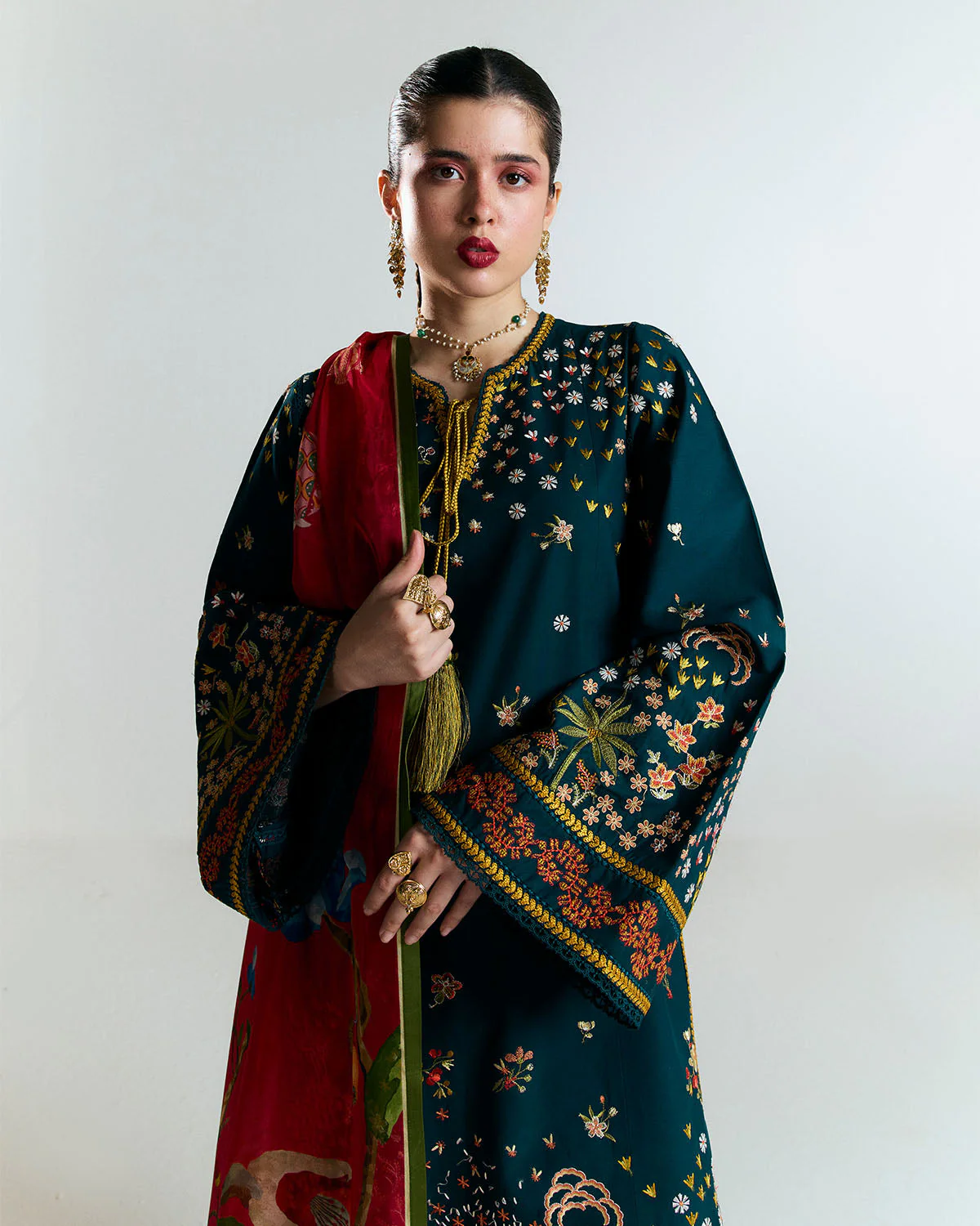 Spring Summer Collections - Image 3