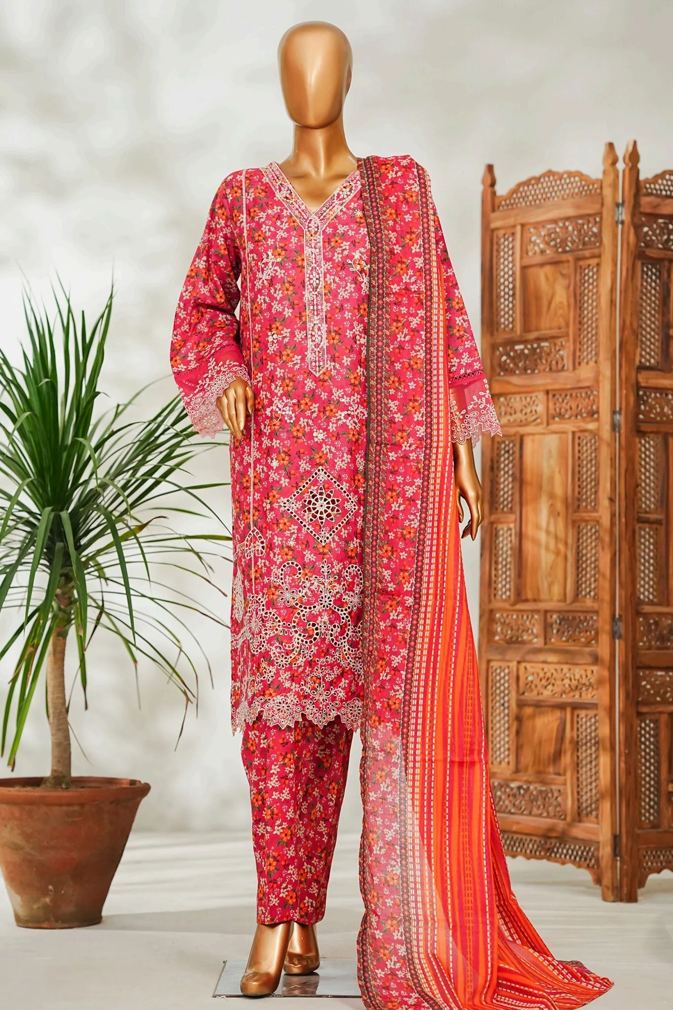 Stitched 3 Piece Exclusive Emb Lawn